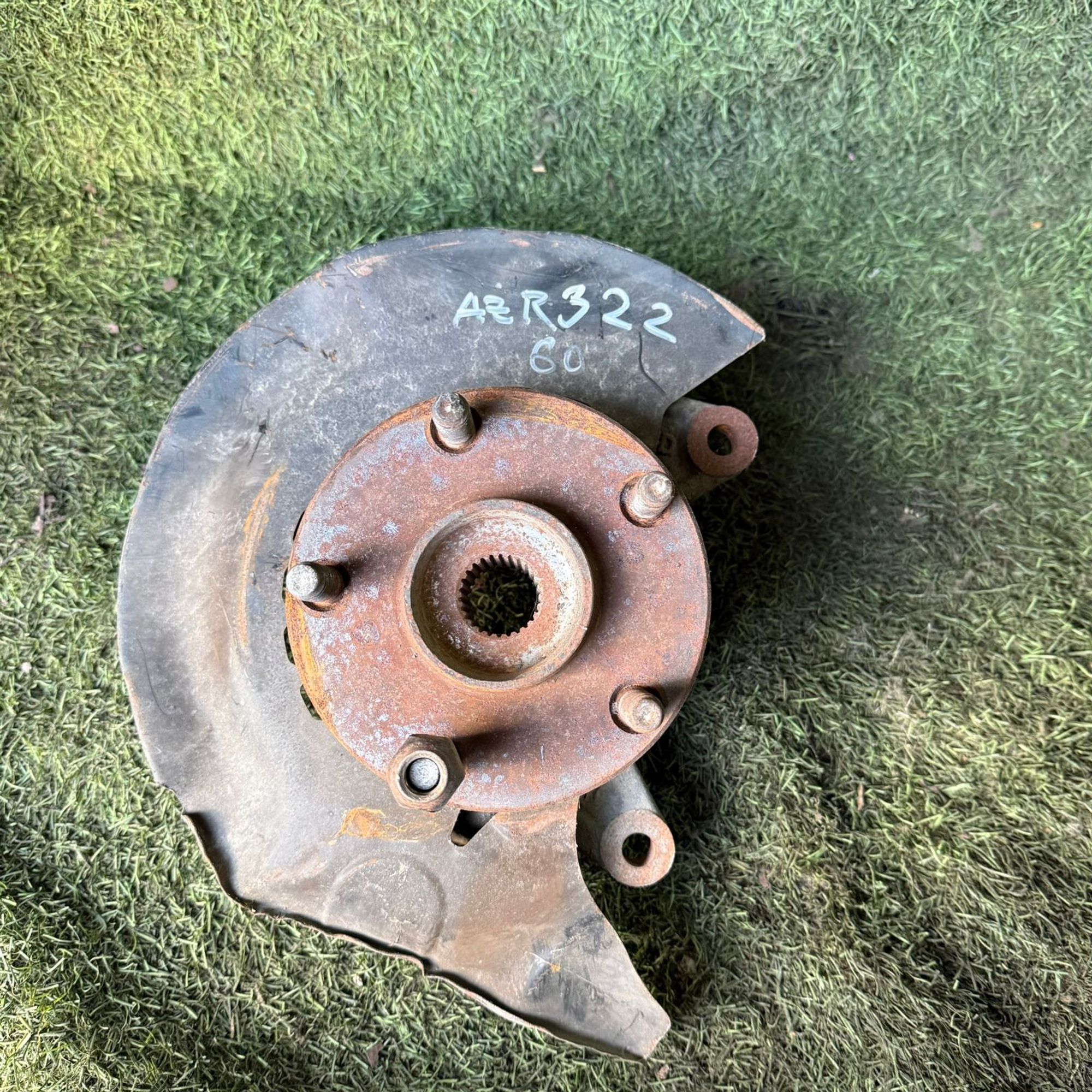 322 Ступица передняя правая TOYOTA VOXY AZR60, 3500 рублей, Невинномысск