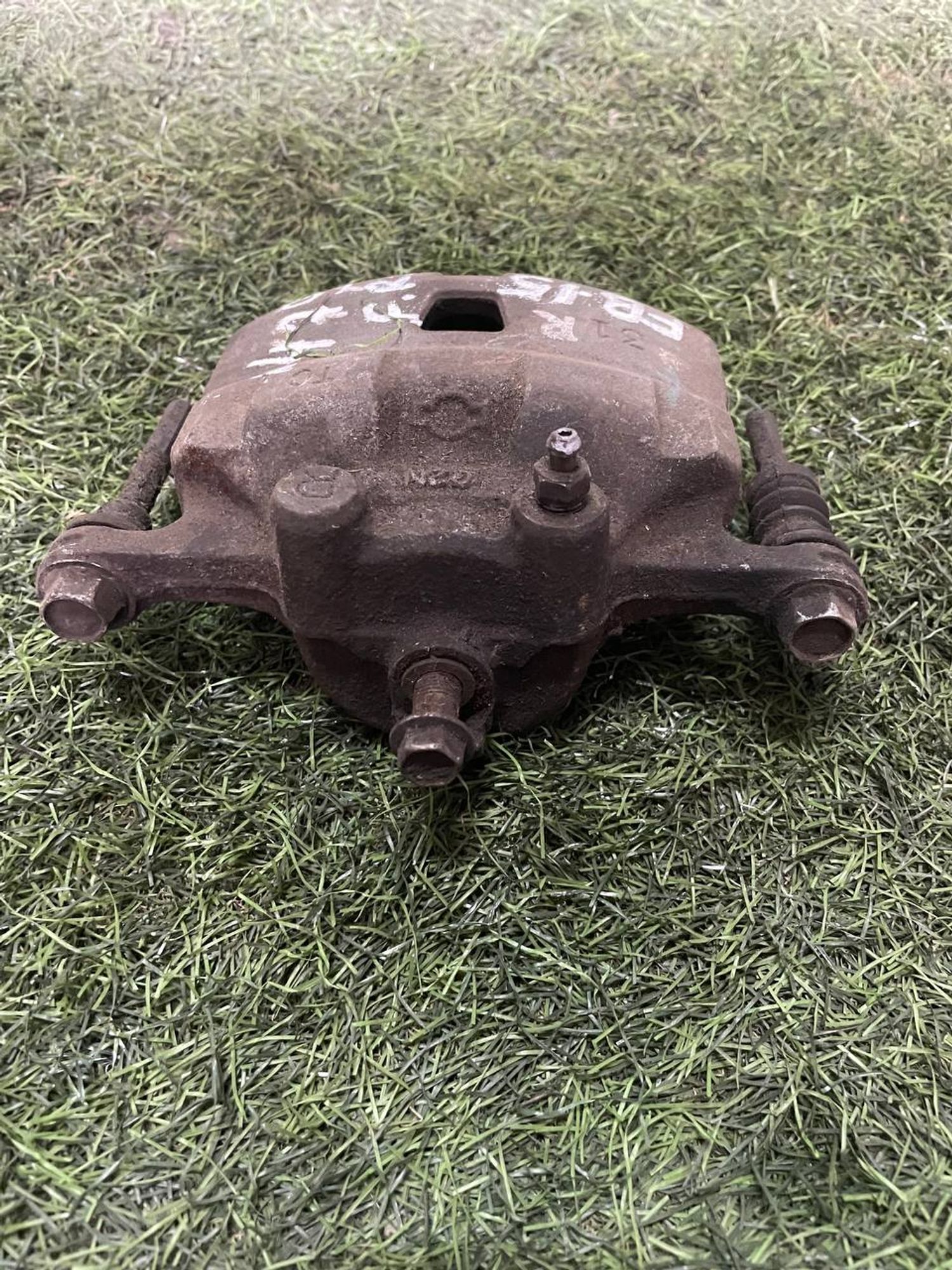 479 Суппорт тормозной передний правый NISSAN SUNNY B15, 3000 рублей, Невинномысск