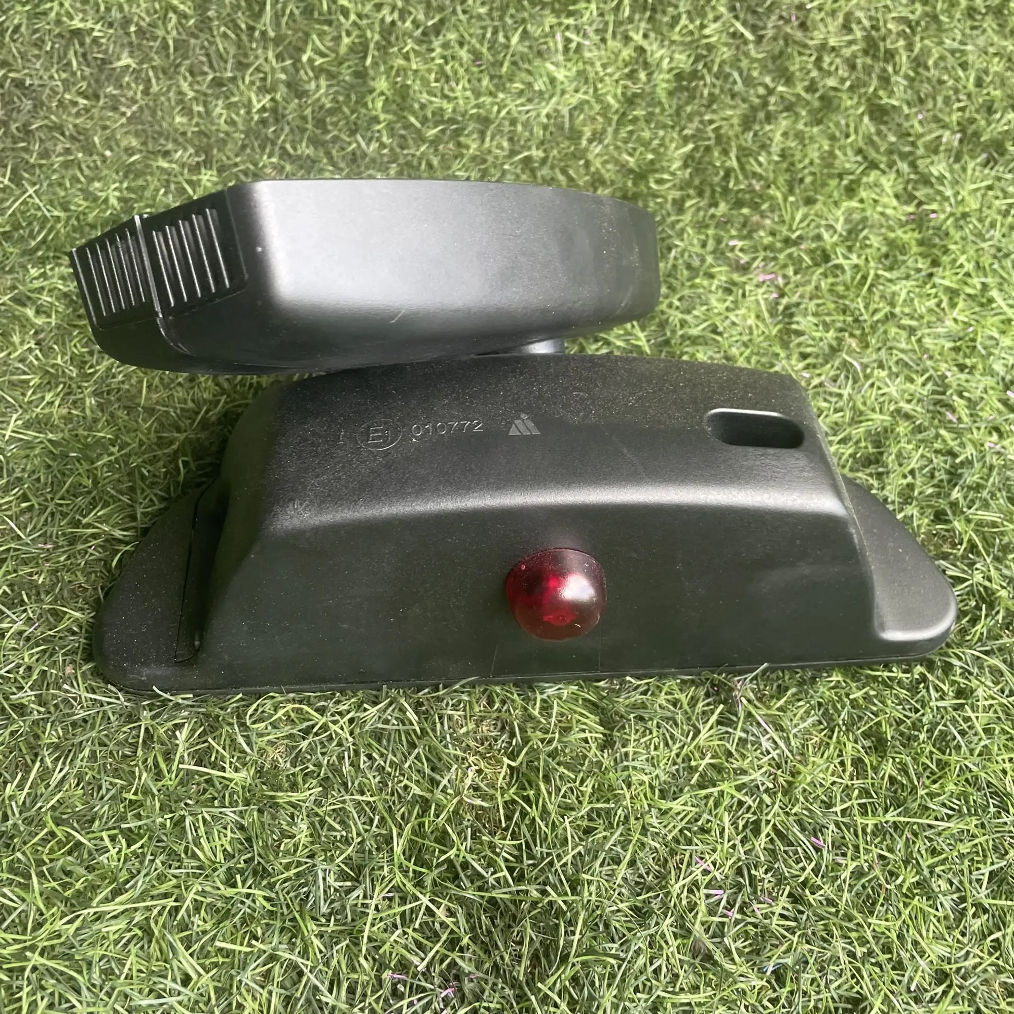 https://ycs.partsauto.market/partsauto-images/thmbs/userImages/772e461030aea93f4dbb6447c0f924d3/part/e1495d2f-e953-4f36-822b-5b299ac22bbe_1776763063498.jpg