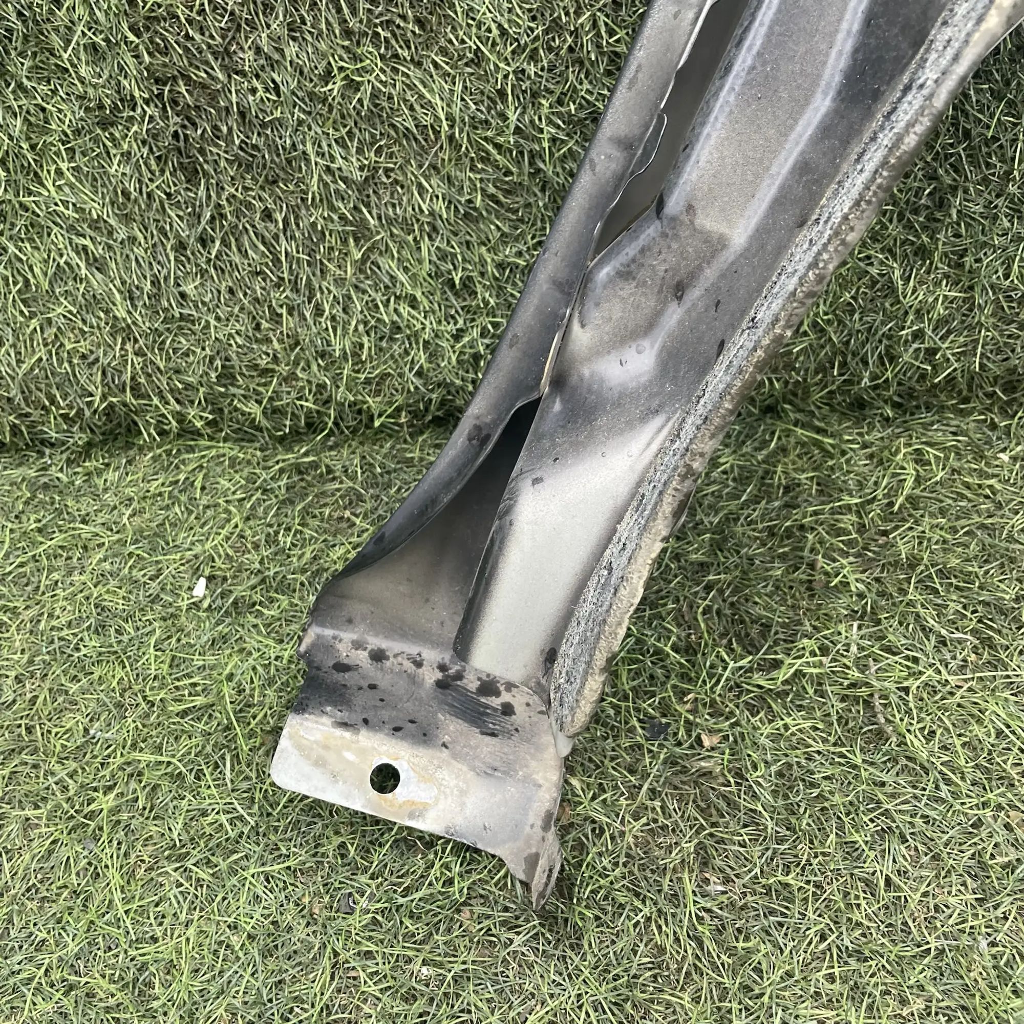 https://ycs.partsauto.market/partsauto-images/thmbs/userImages/772e461030aea93f4dbb6447c0f924d3/part/e2164bd6-e1c5-4669-8c33-e383591290dc_1778834374818.jpg