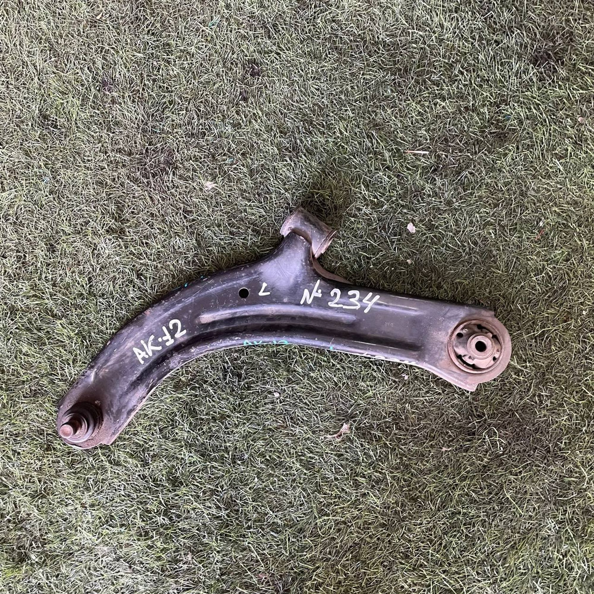 234 Рычаг передний левый нижний NISSAN MARCH AK12, 4000 рублей, Невинномысск