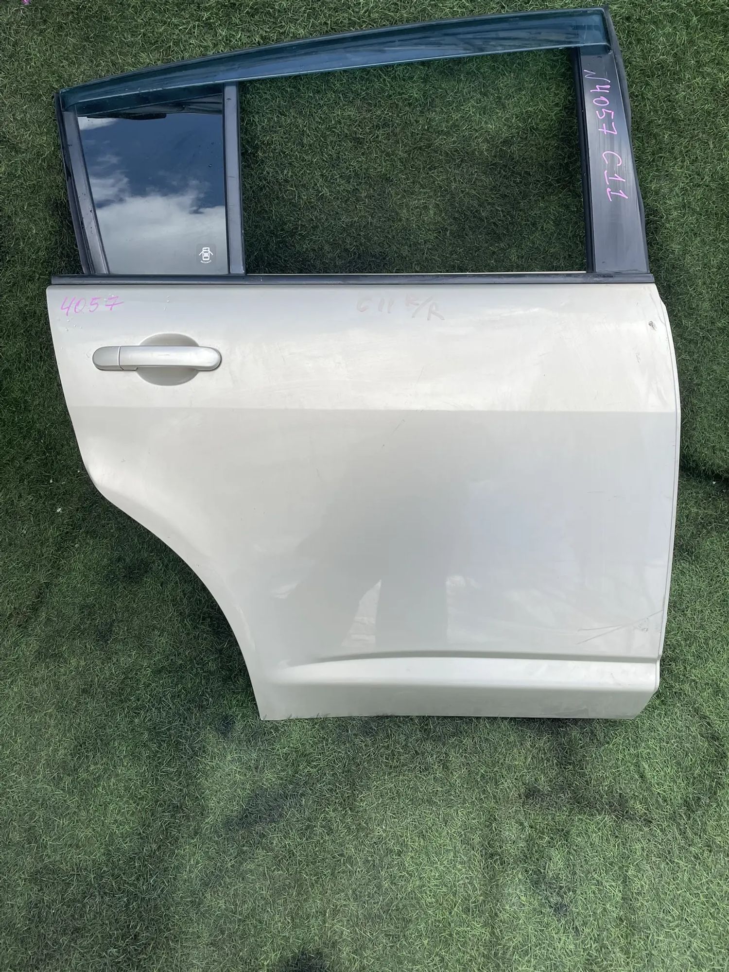 4057 Дверь задняя правая Nissan Tiida C11 Хетчбек, 11000 рублей, Невинномысск