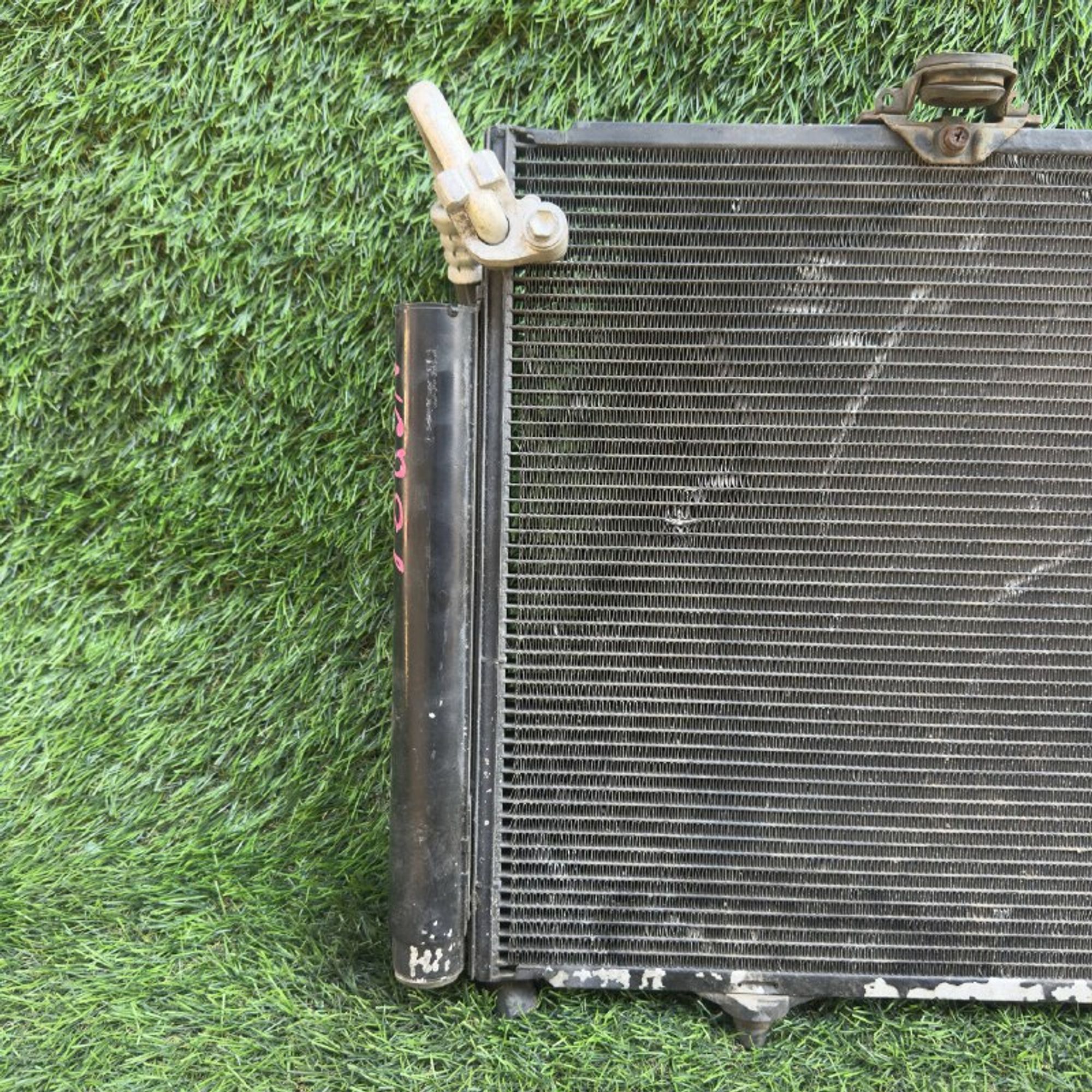 566 Радиатор кондиционера TOYOTA SIENTA NCP81, 9000 рублей, Невинномысск