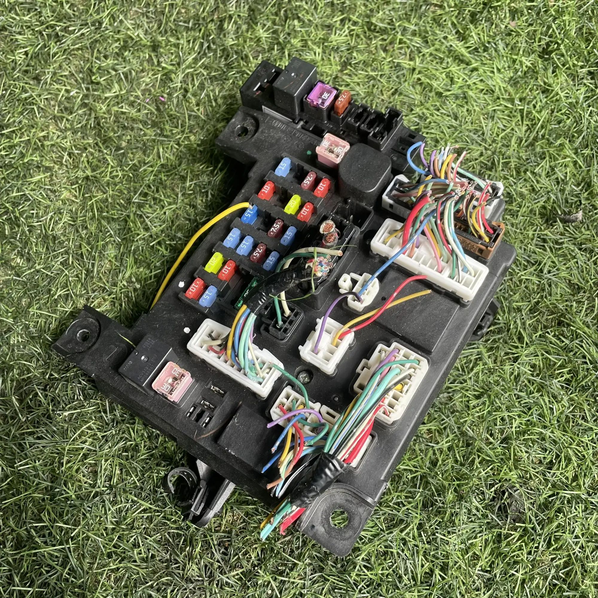 https://ycs.partsauto.market/partsauto-images/thmbs/userImages/772e461030aea93f4dbb6447c0f924d3/part/e33dcb59-7f05-4af8-925f-b4c390119db4_1776517895369.jpg