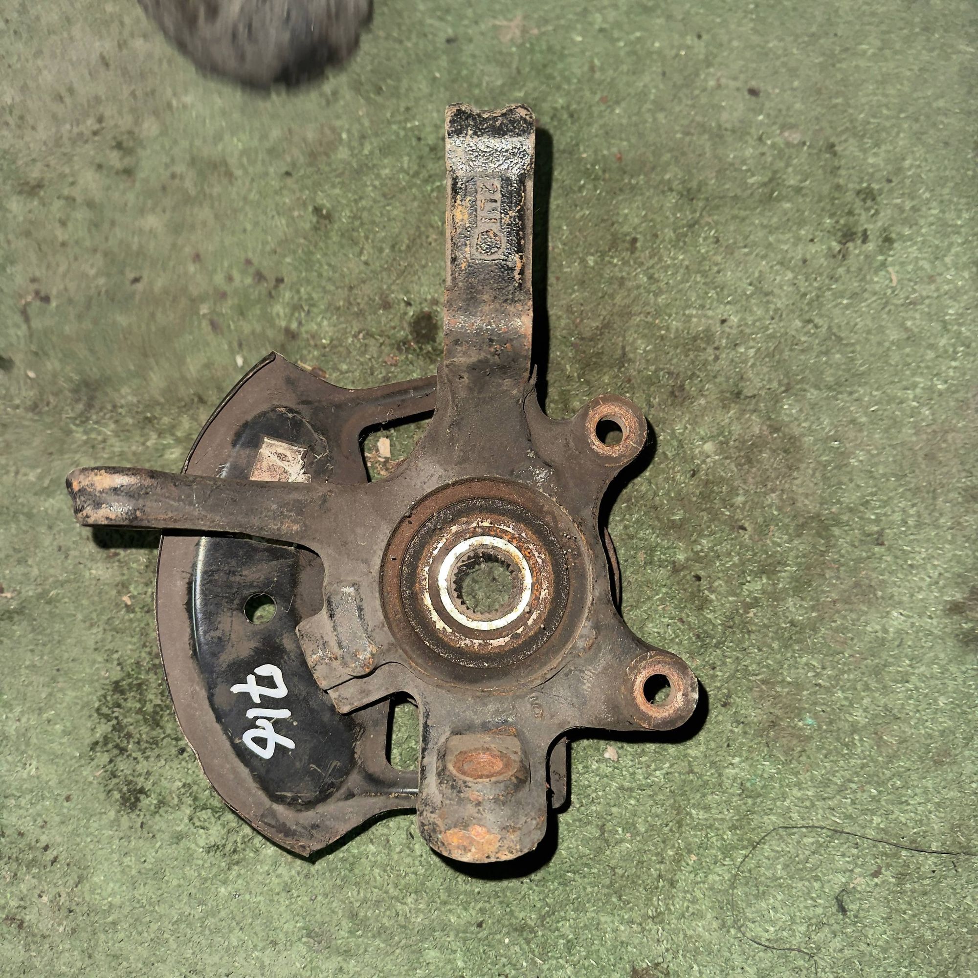 716 Ступица передняя левая Nissan AD Y11, 4500 рублей, Невинномысск