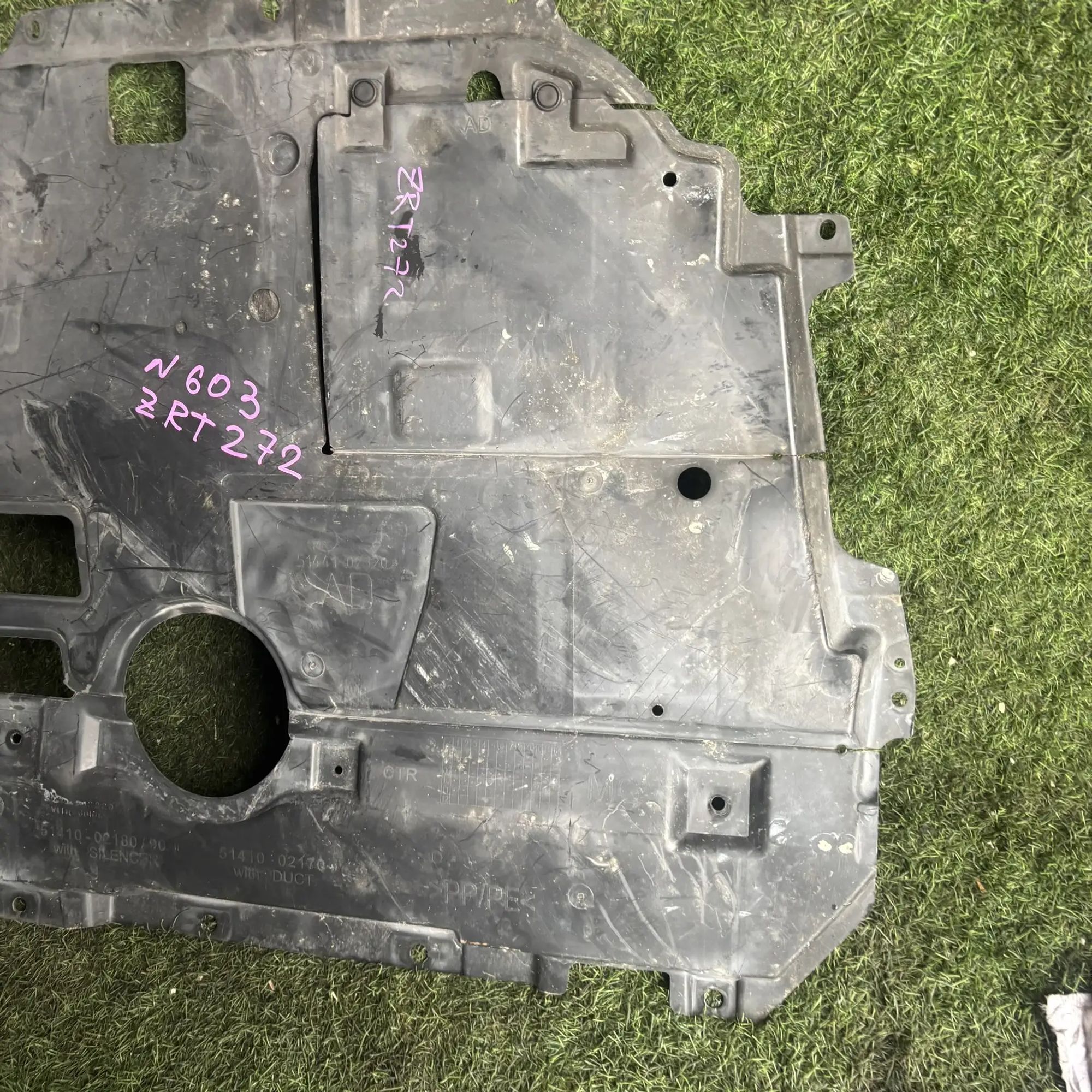 https://ycs.partsauto.market/partsauto-images/thmbs/userImages/772e461030aea93f4dbb6447c0f924d3/part/e37ee288-b506-43a8-94b1-e6fef2e648f4_1777277879827.jpg
