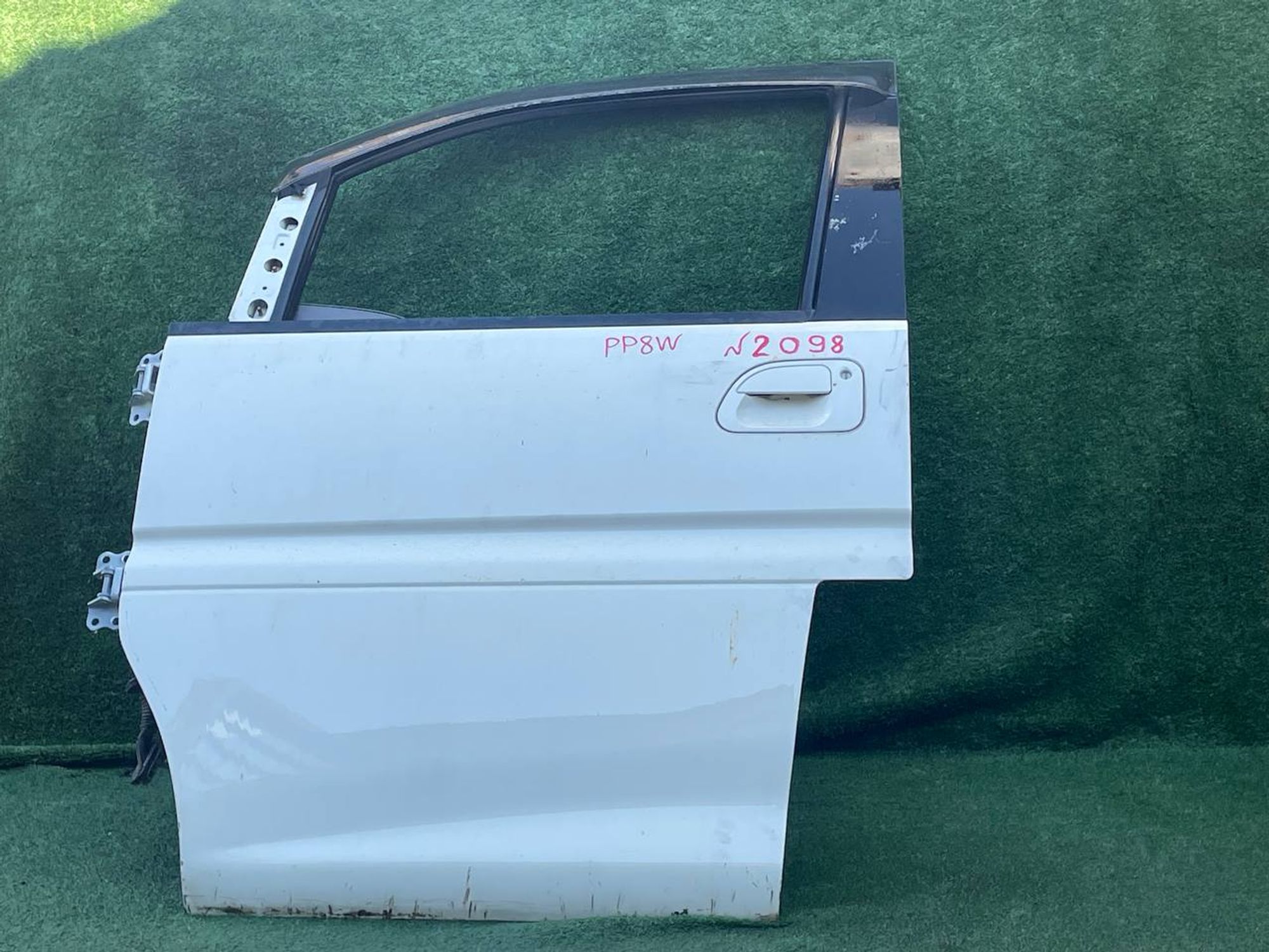 2098 дверь на MITSUBISHI DELICA PP8W, 10500 рублей, Невинномысск