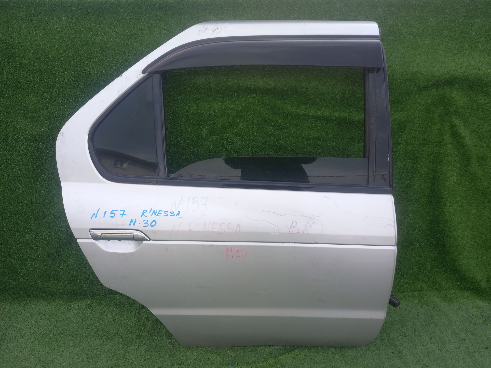 157 дверь на NISSAN RNESSA N30, 8500 рублей, Невинномысск