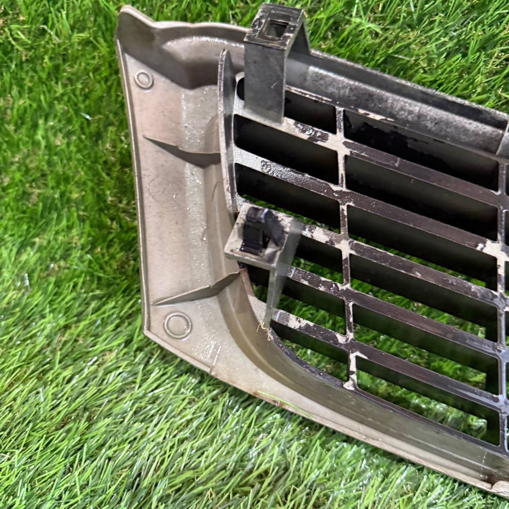 386 решетка радиатора  NISSAN BLUEBIRD U14, 3500 рублей, Невинномысск