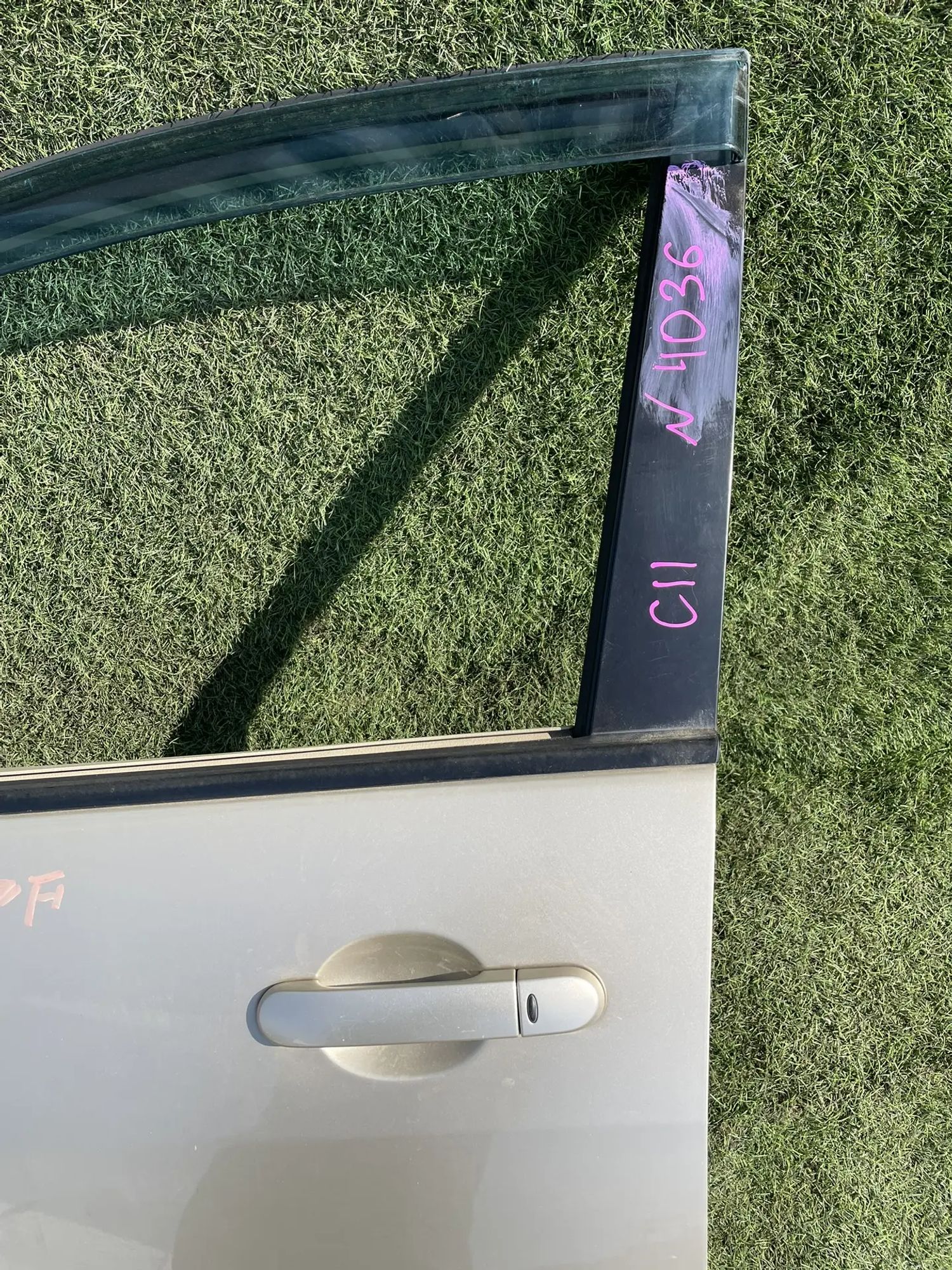 4036 Дверь передняя левая Nissan Tiida C11 Хетчбек, 14500 рублей, Невинномысск