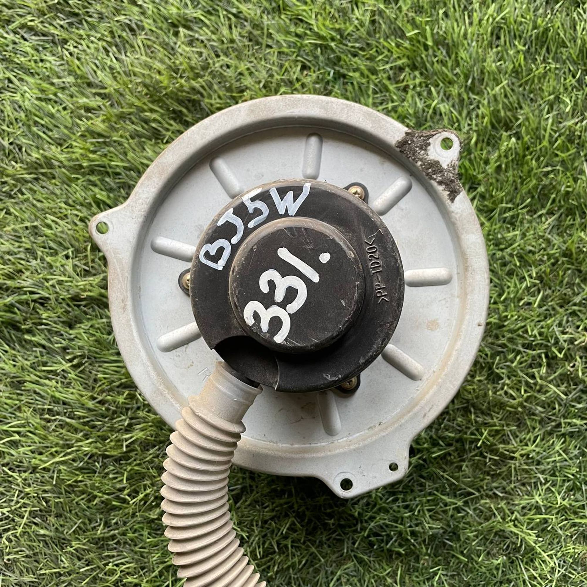 331 Мотор отопителя MAZDA FAMILIA BJ5W, 5500 рублей, Невинномысск