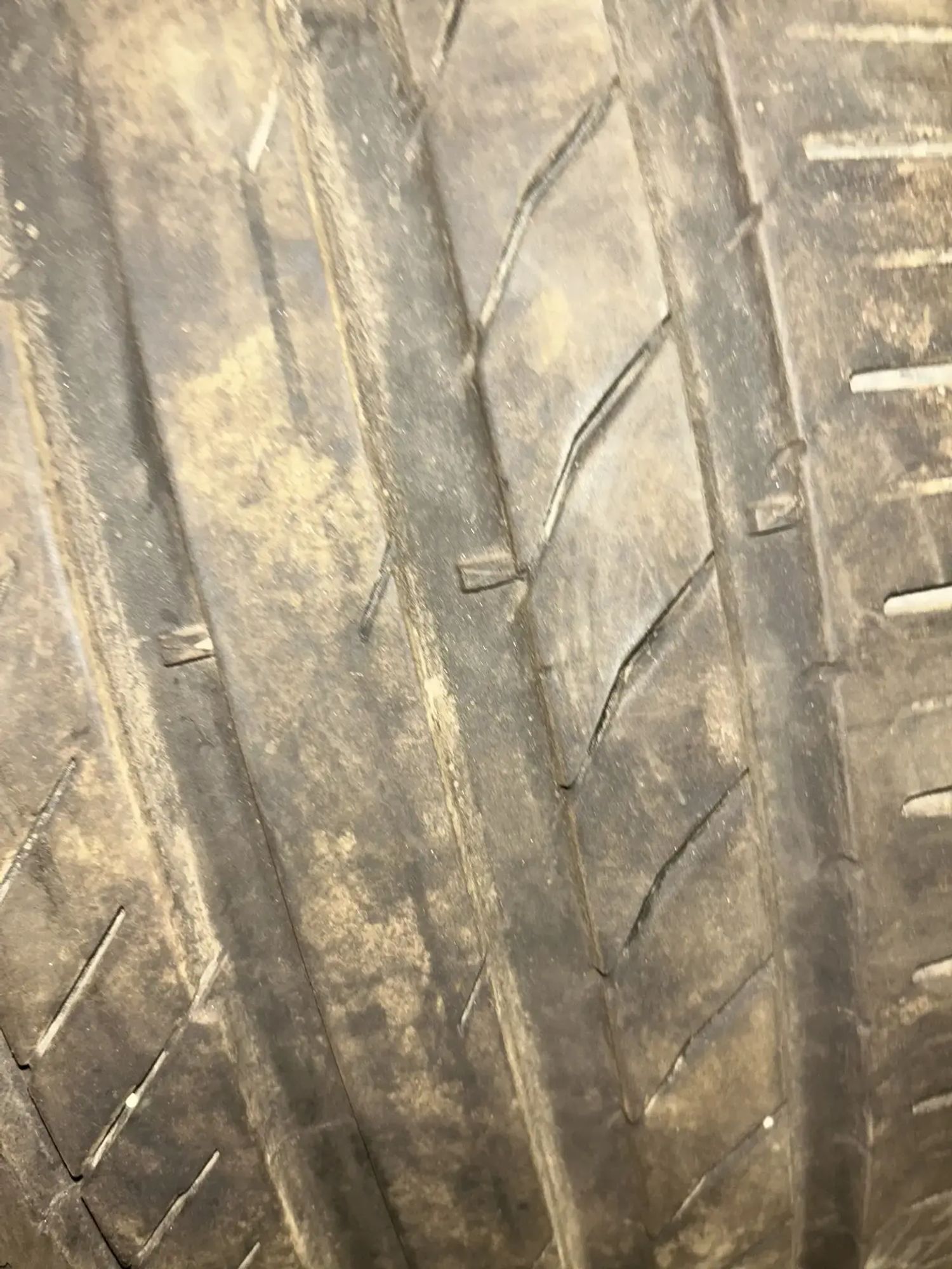 https://ycs.partsauto.market/partsauto-images/thmbs/userImages/772e461030aea93f4dbb6447c0f924d3/part/e4ae3377-9205-467b-8537-5b780ecfd6c4_1773989881275.jpg