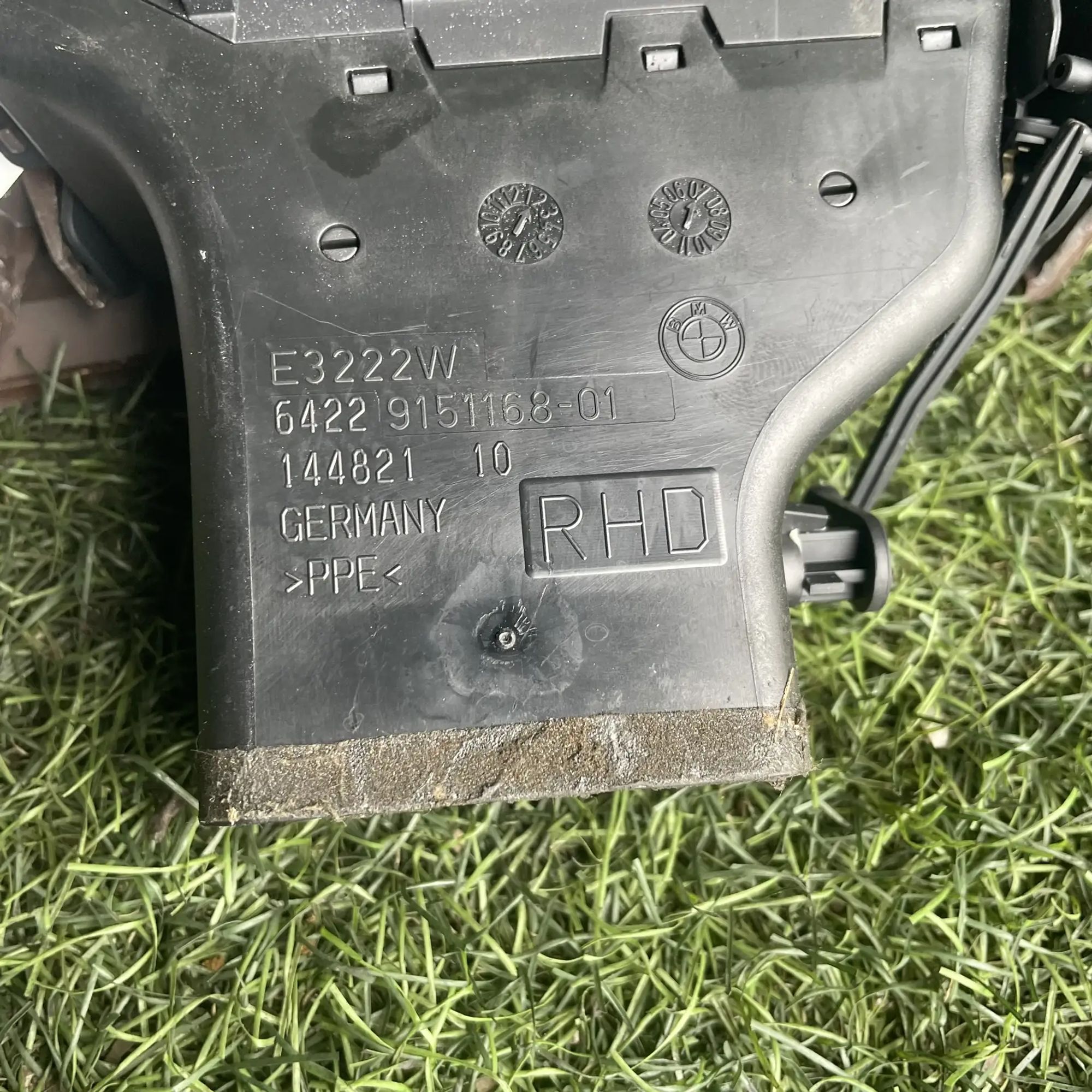https://ycs.partsauto.market/partsauto-images/thmbs/userImages/772e461030aea93f4dbb6447c0f924d3/part/e550a1b8-c20a-482a-a6b6-c016bcdf90e8_1776678544189.jpg