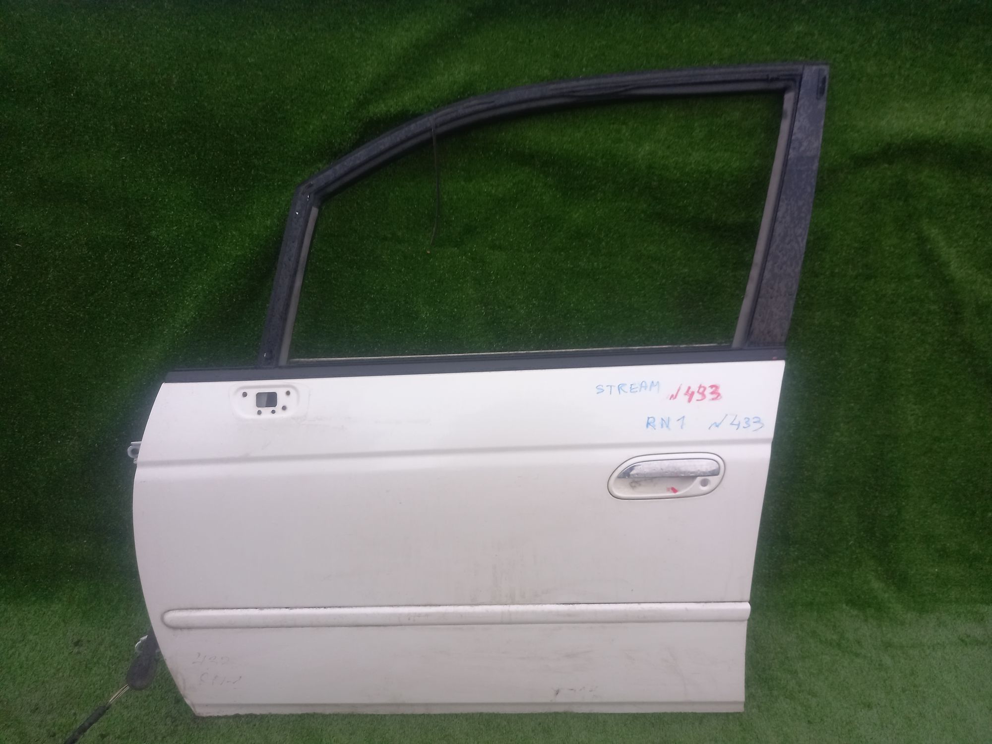 433 дверь на HONDA STREAM RN1, 8000 рублей, Невинномысск