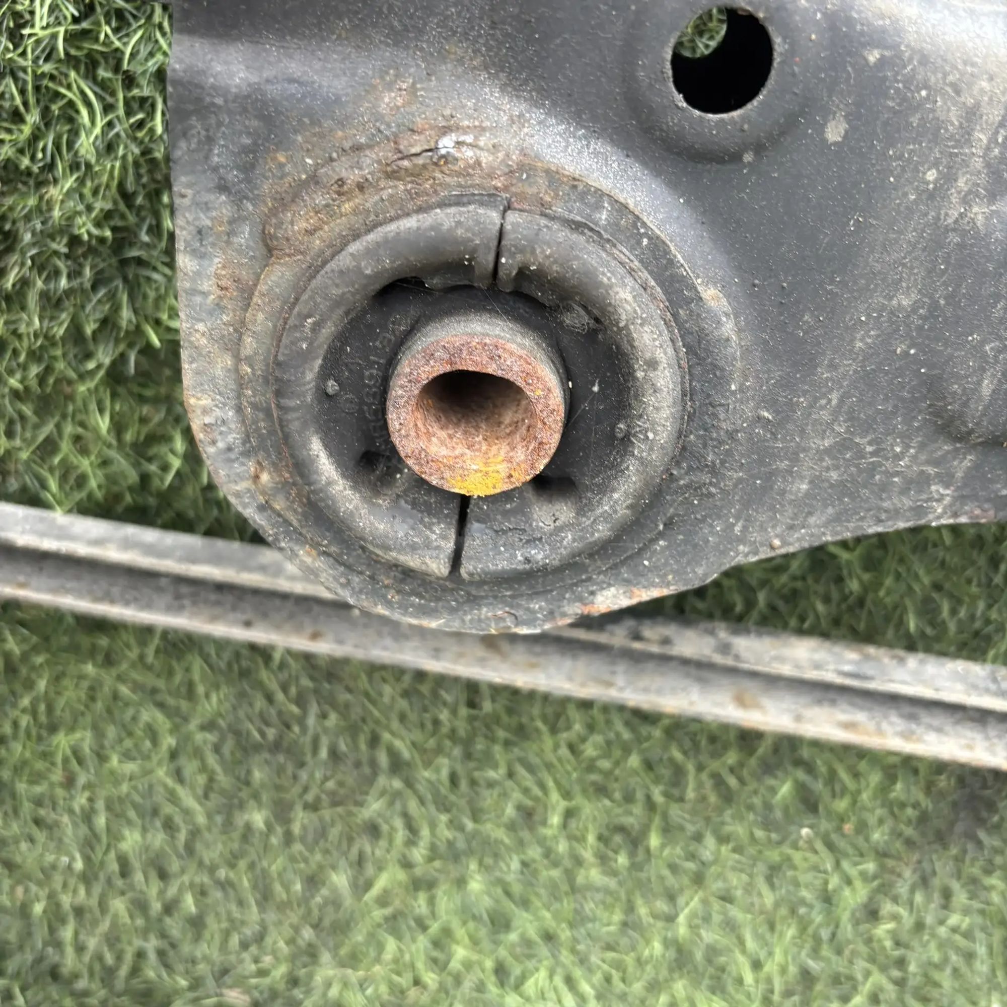 https://ycs.partsauto.market/partsauto-images/thmbs/userImages/772e461030aea93f4dbb6447c0f924d3/part/e5cd8676-b6c8-4442-8c01-ce6ed4c66a03_1777014471332.jpg