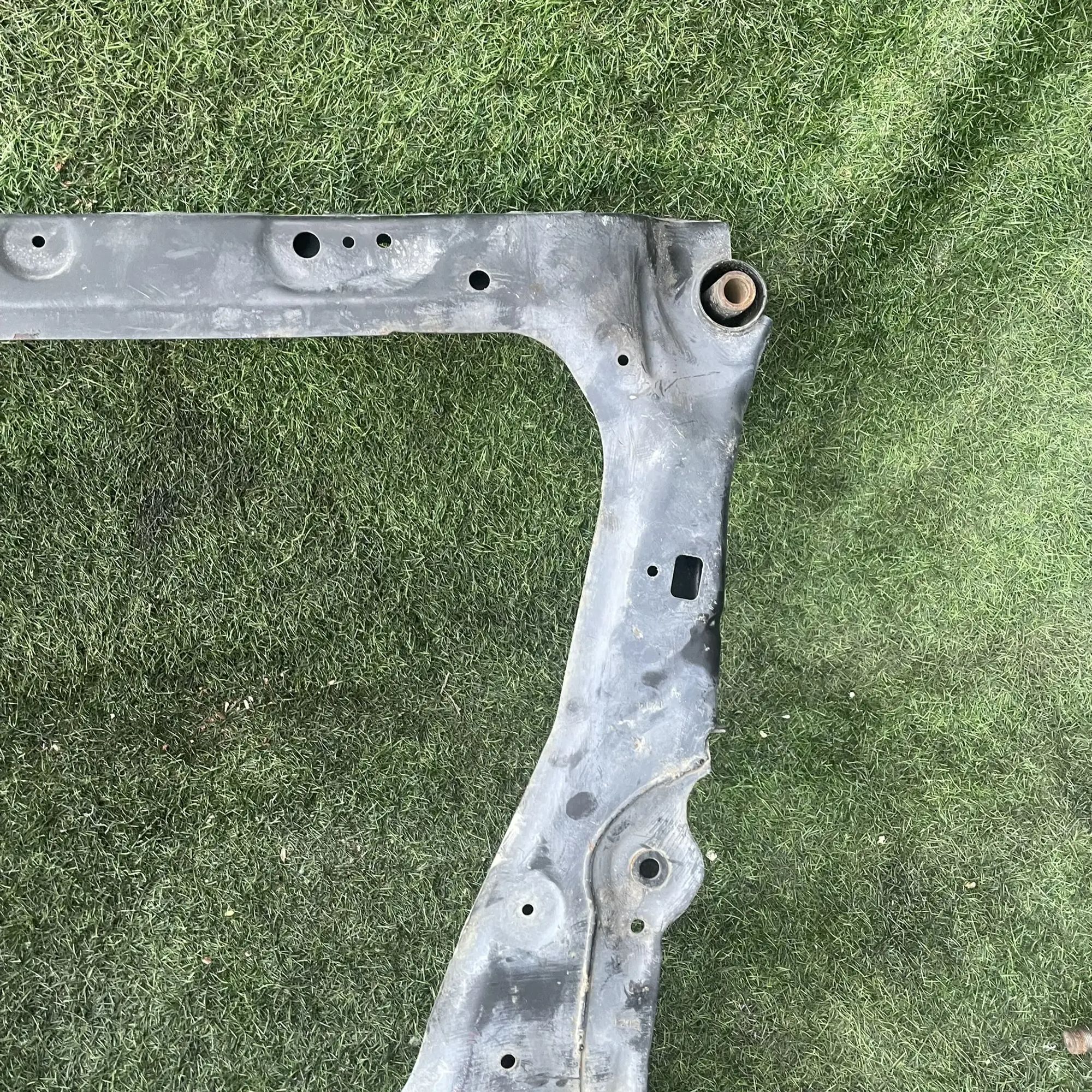 https://ycs.partsauto.market/partsauto-images/thmbs/userImages/772e461030aea93f4dbb6447c0f924d3/part/e60f6b69-ffbb-4800-bcc0-505ac3a6a6ae_1776855635021.jpg