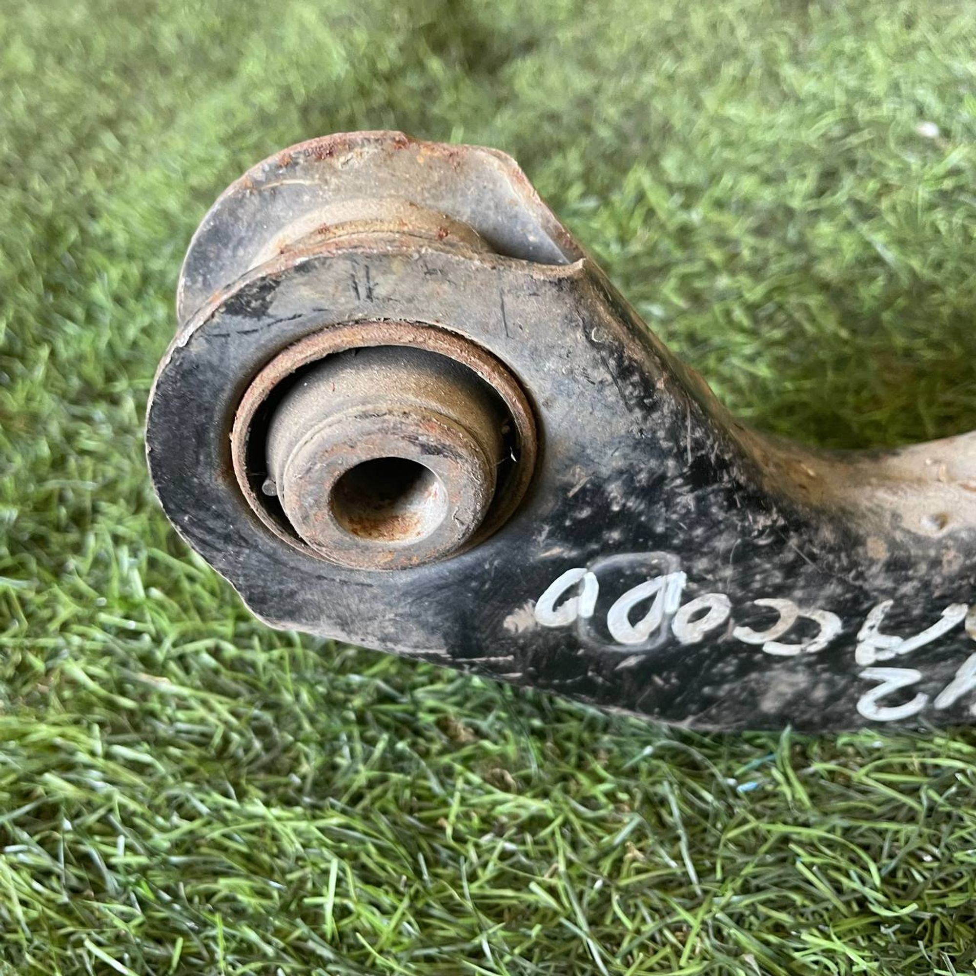 8 Рычаг задний левый нижний Honda Accord CM2, 3000 рублей, Невинномысск