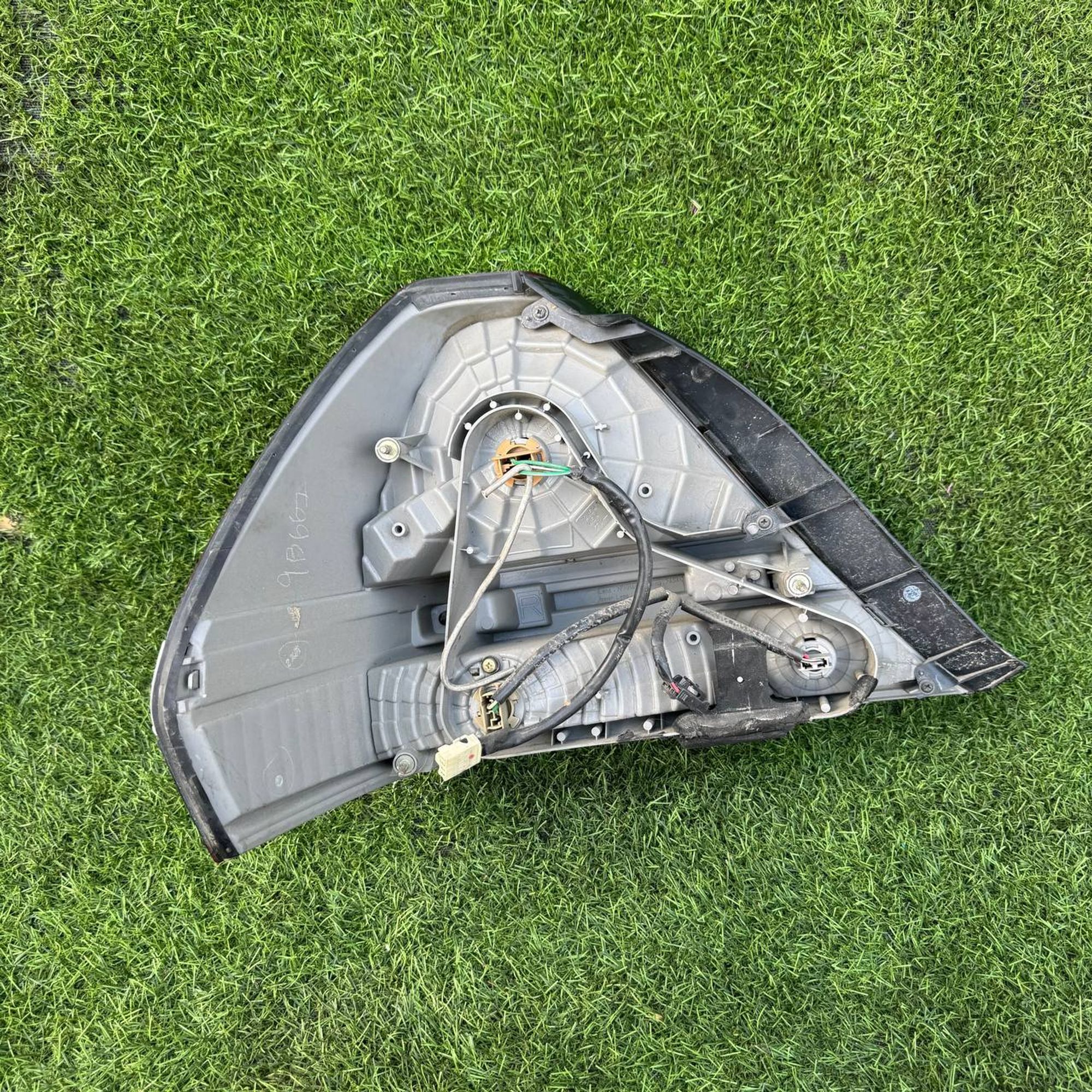 1092 Фонарь задний правый TOYOTA MARK II JZX110, 18500 рублей, Невинномысск