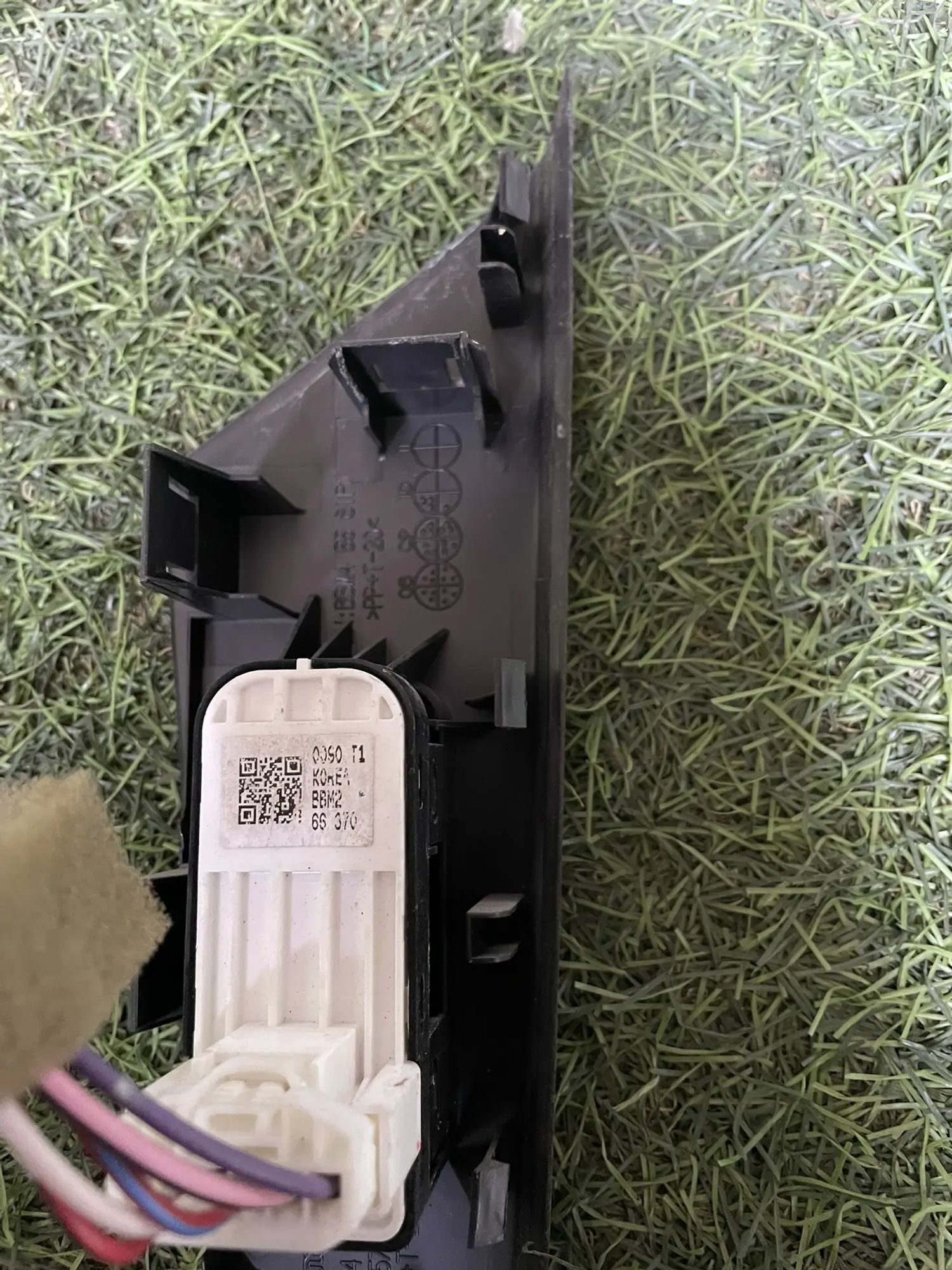 619 Блок управления стеклоподъемником задний левый MAZDA AXELA BL5FW, 3000 рублей, Невинномысск