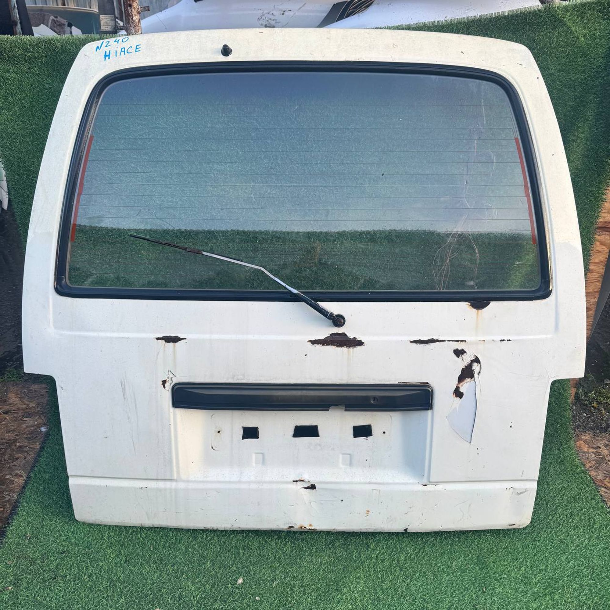 240 дверь багажника на TOYOTA HIACE LH119, 60000 рублей, Невинномысск