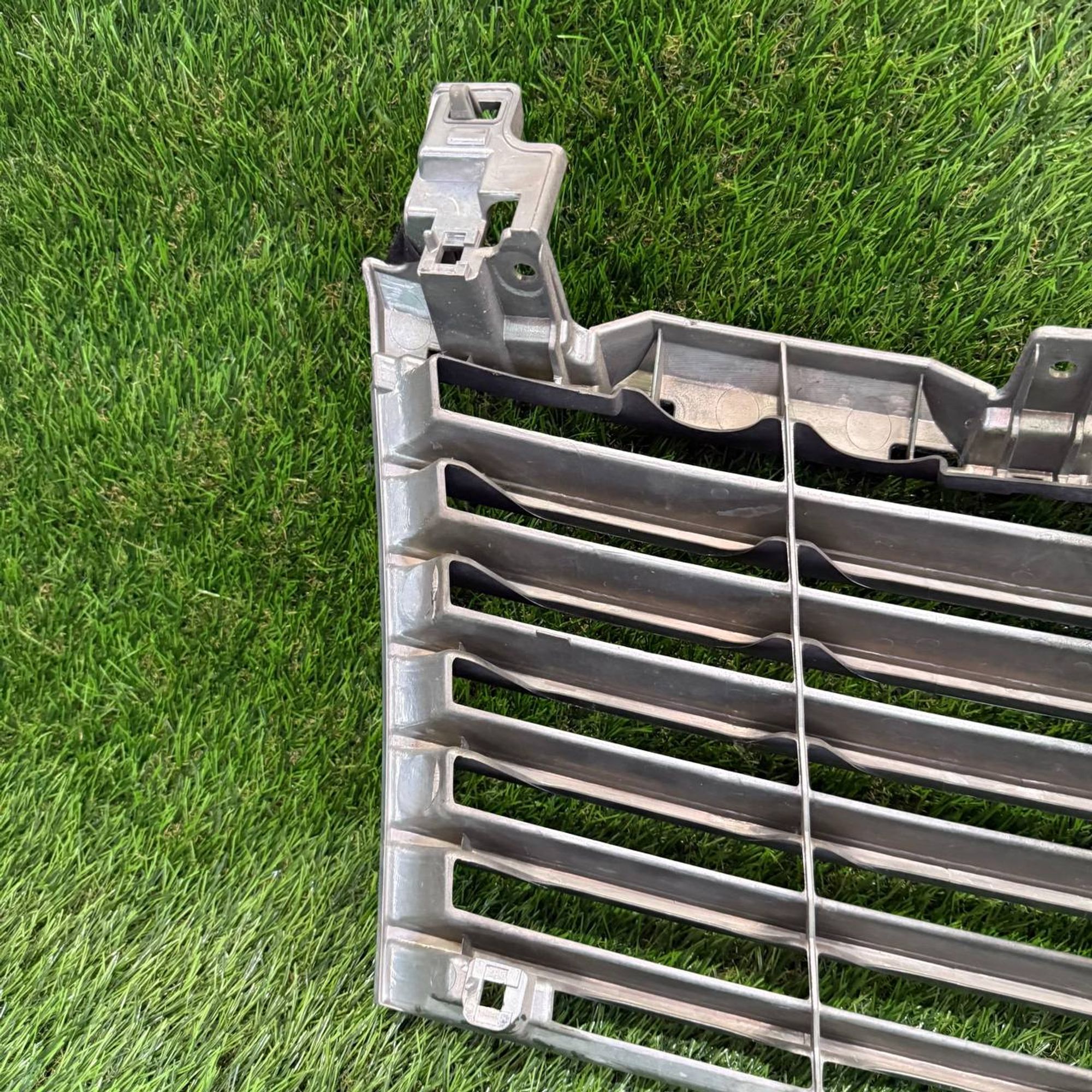 633 Решетка радиатора Nissan Elgrand E51, 5000 рублей, Невинномысск