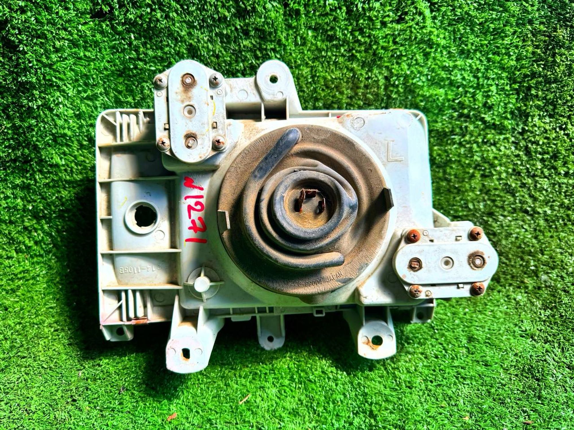 1271 фара на MITSUBISHI CANTER, 4500 рублей, Невинномысск