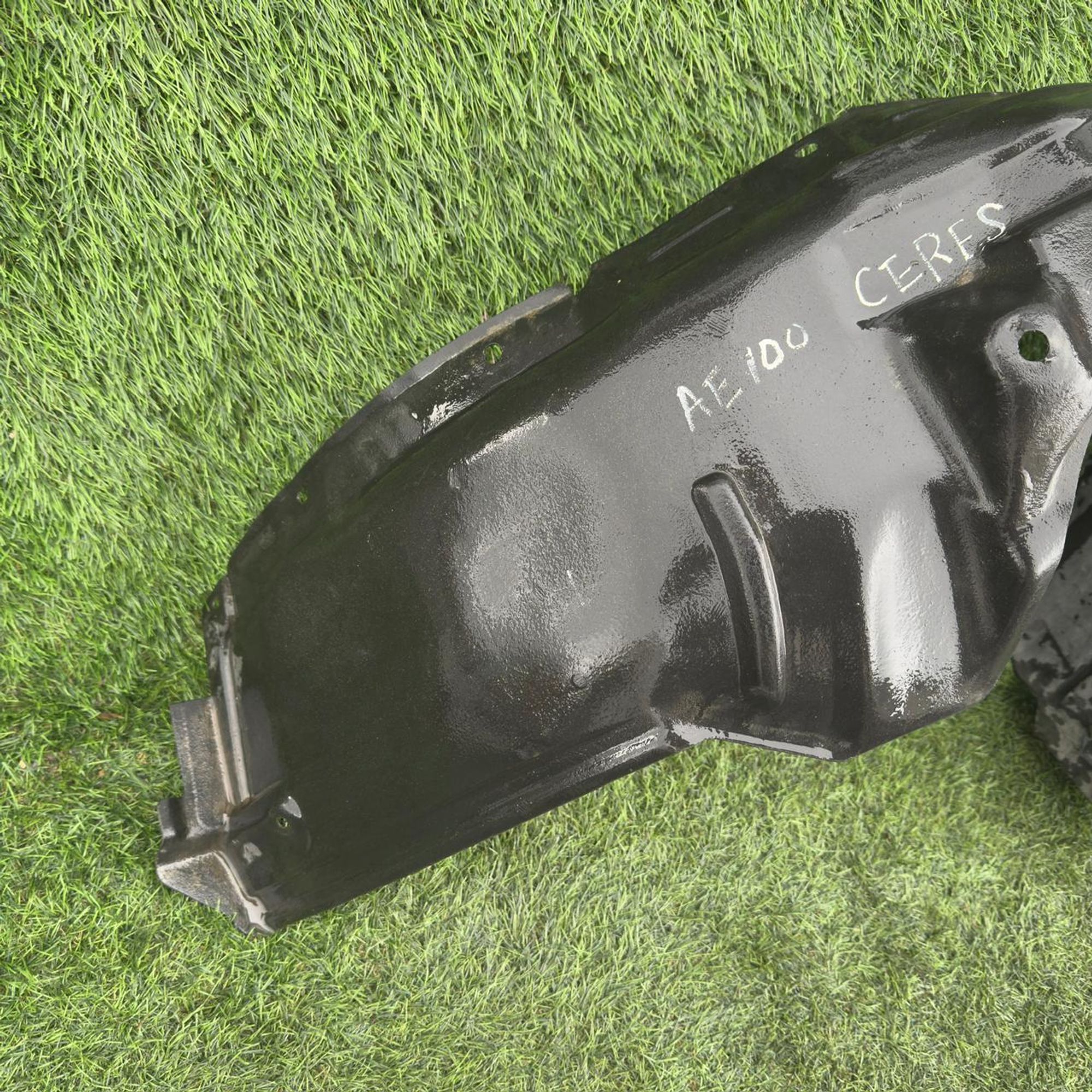 864 Подкрылок передний левый TOYOTA SPRINTER MARINO AE111, 2500 рублей, Невинномысск