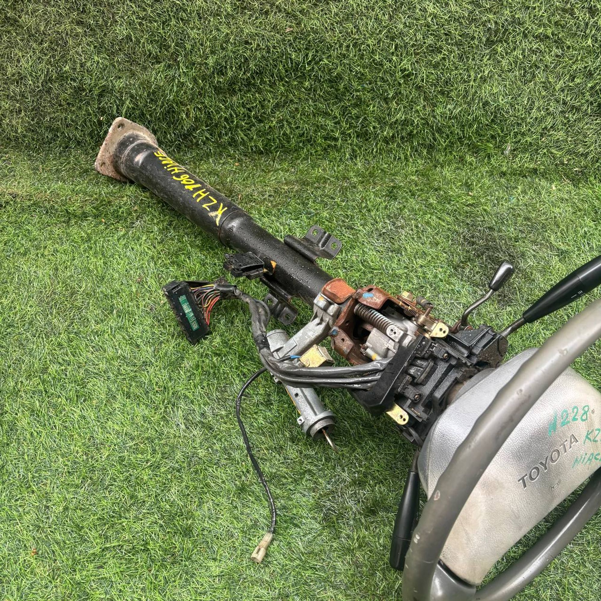 228 Рулевая колонка Toyota HiAce KZH106, 12500 рублей, Невинномысск