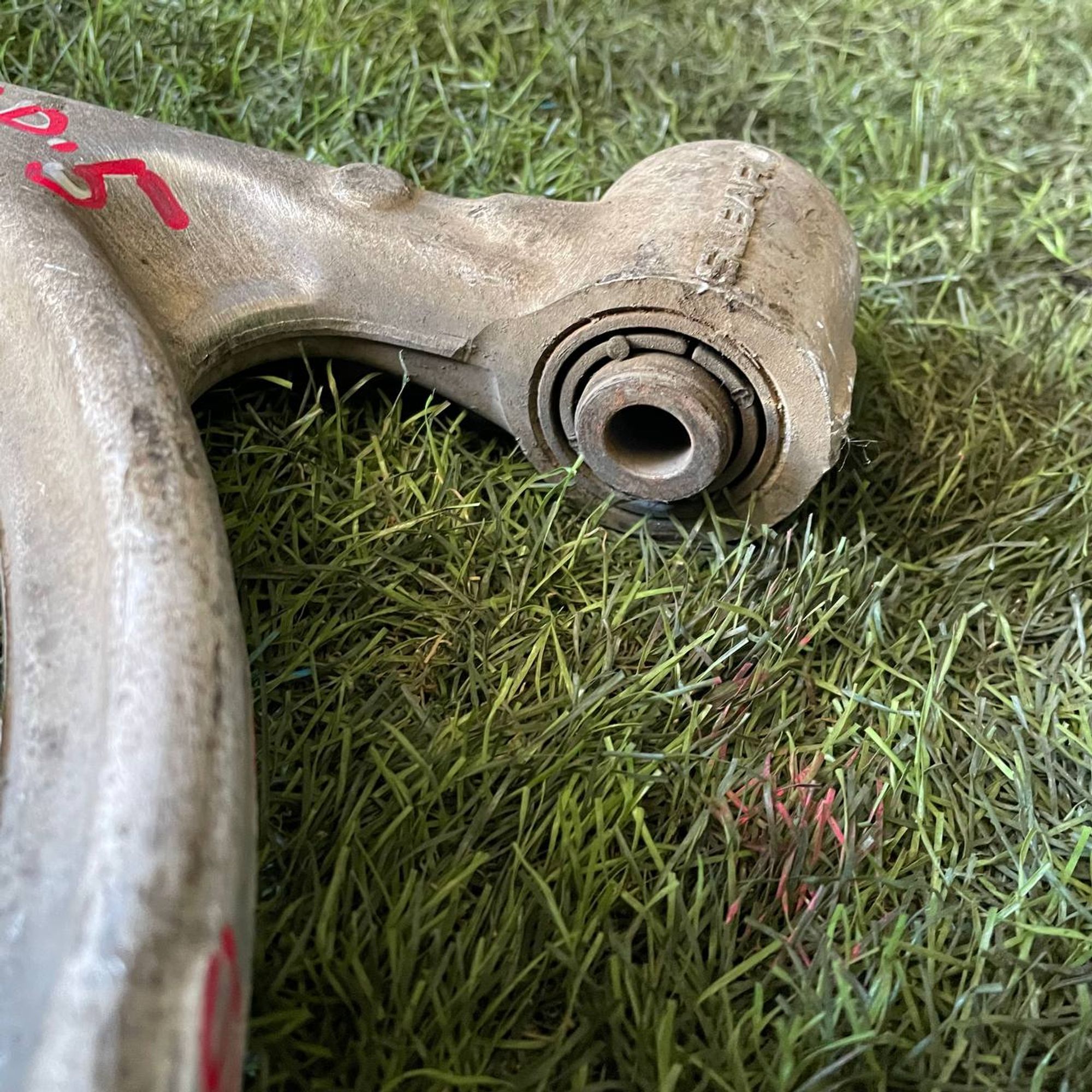 372 Рычаг передний левый нижний SUBARU LEGACY BP5, 4500 рублей, Невинномысск