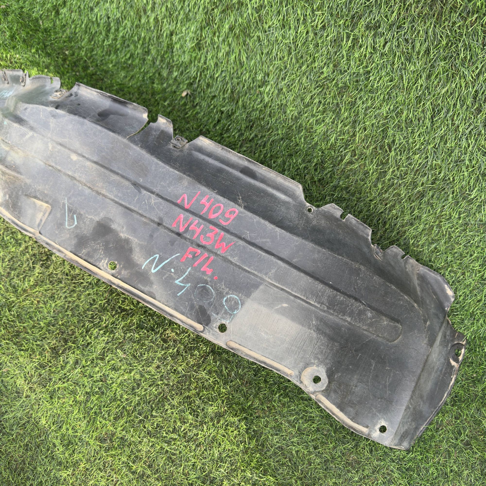 409 Подкрылок передний левый MITSUBISHI PAJERO V46W, 999 рублей, Невинномысск