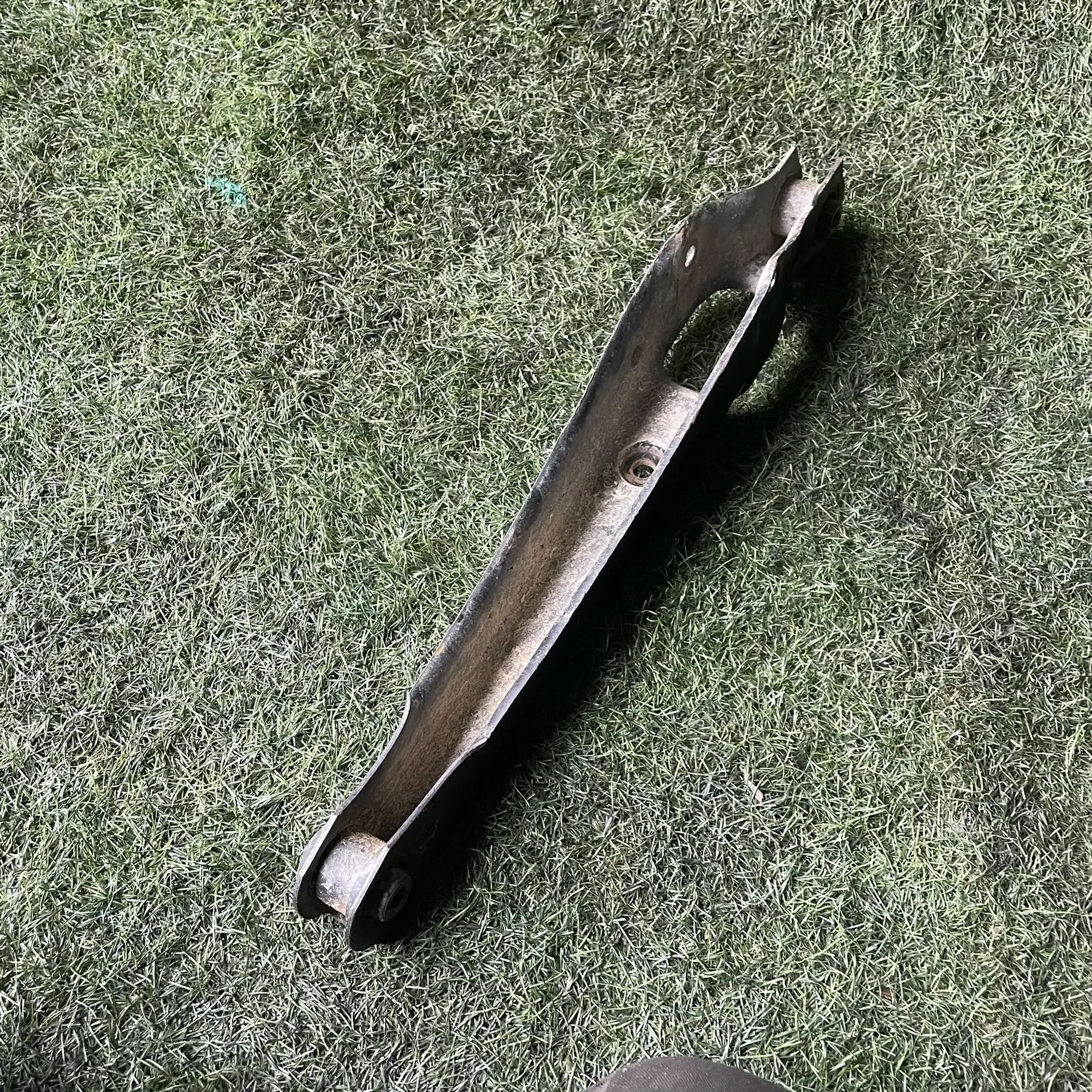 https://ycs.partsauto.market/partsauto-images/thmbs/userImages/772e461030aea93f4dbb6447c0f924d3/part/e920ecc5-d327-4841-b6e3-3437c2321c04_1776935927375.jpg
