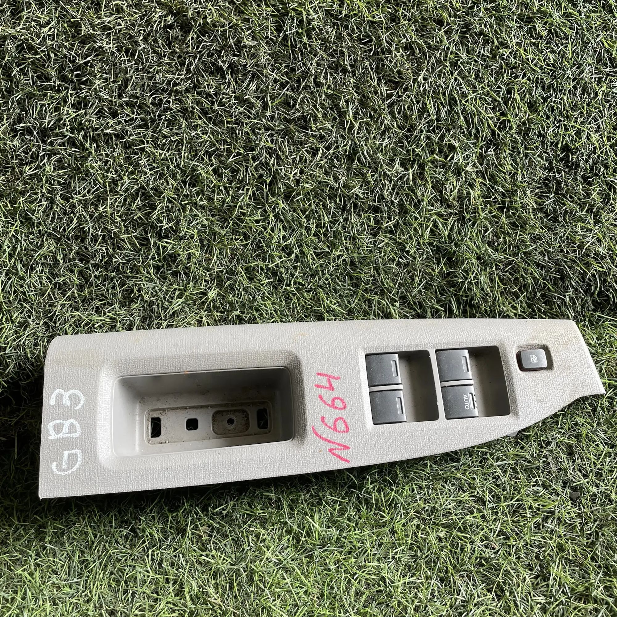 https://ycs.partsauto.market/partsauto-images/thmbs/userImages/772e461030aea93f4dbb6447c0f924d3/part/e944f1b0-bcf5-4d69-93b0-5c3572288dfb_1778676346094.jpg