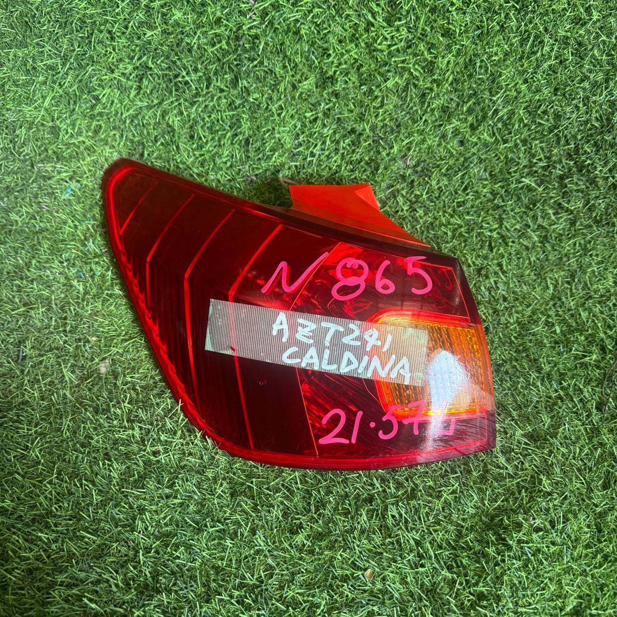 865 Фонарь задний левый TOYOTA CALDINA AZT241, 4500 рублей, Невинномысск