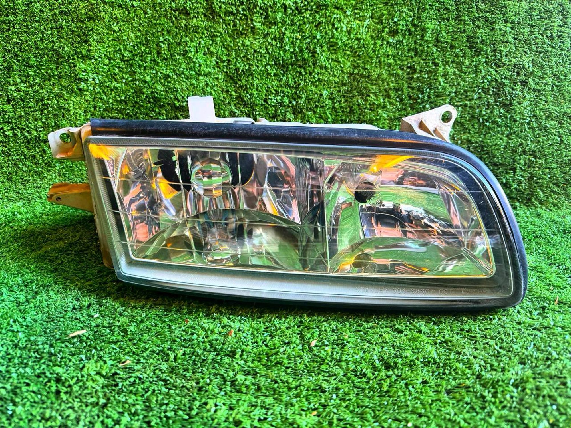 1017 фара на MAZDA MILLENIA TAFP, 3500 рублей, Невинномысск