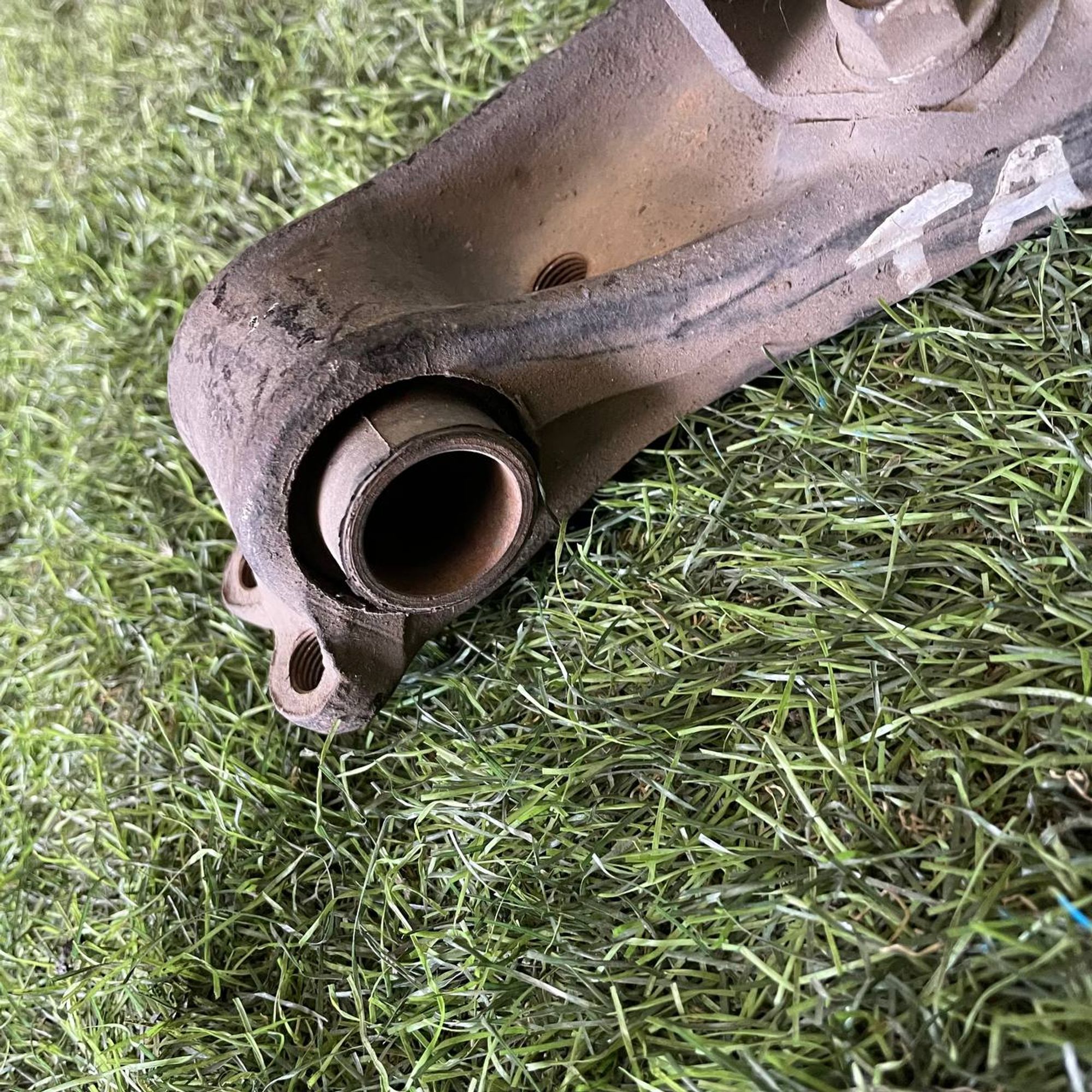 405 Рычаг передний правый нижний MAZDA MILLENIA TAFP, 1 рублей, Невинномысск