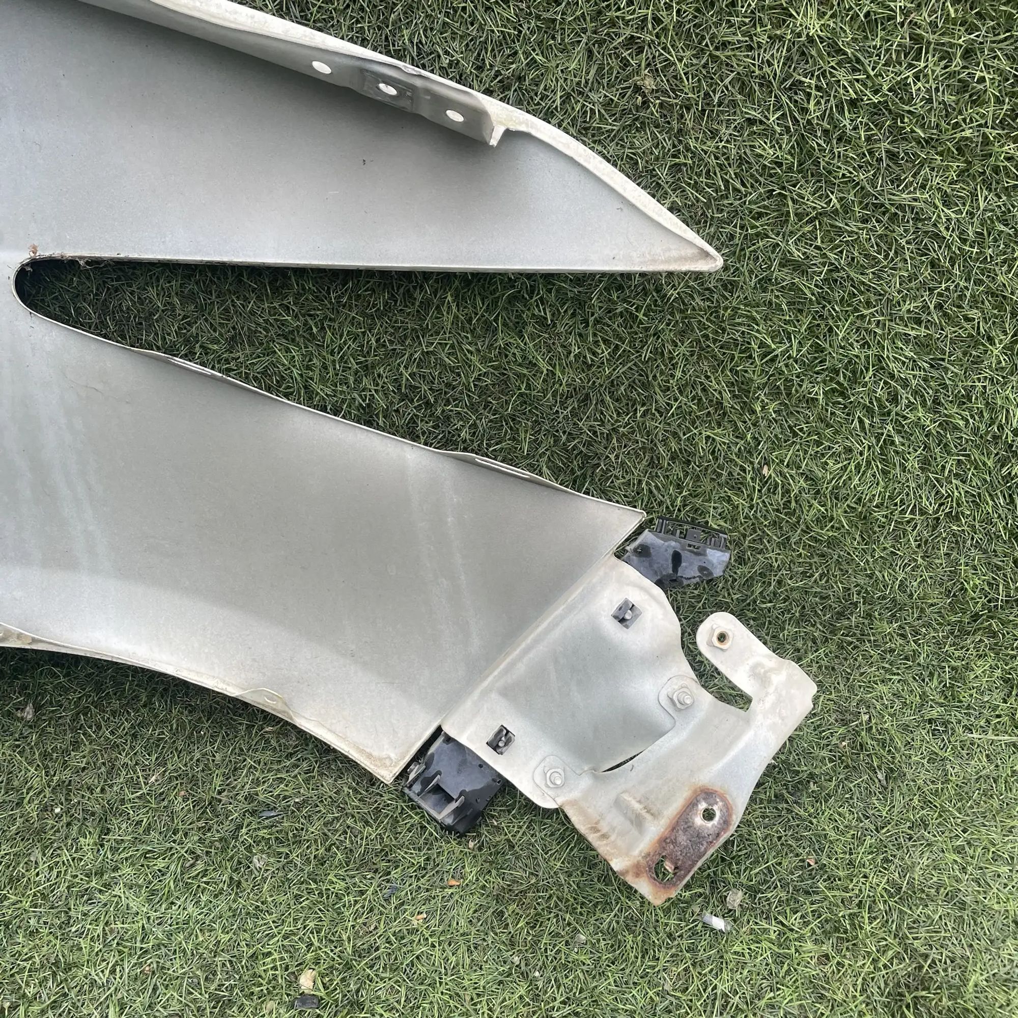 https://ycs.partsauto.market/partsauto-images/thmbs/userImages/772e461030aea93f4dbb6447c0f924d3/part/eacfcdab-d2a0-418c-9289-e1864716a99a_1778847364697.jpg