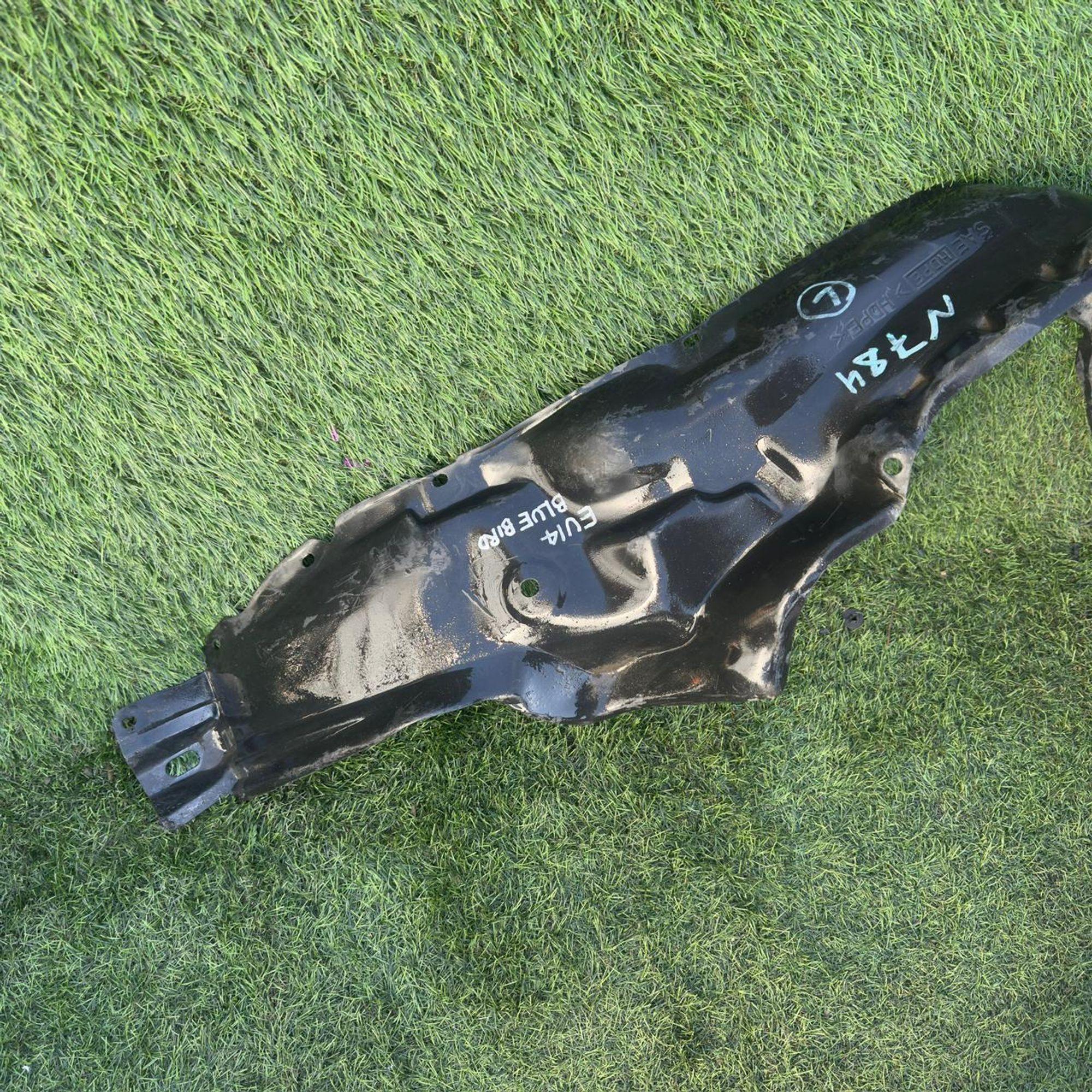 784 подкрылок передний левый NISSAN BLUEBIRD U14, 3500 рублей, Невинномысск