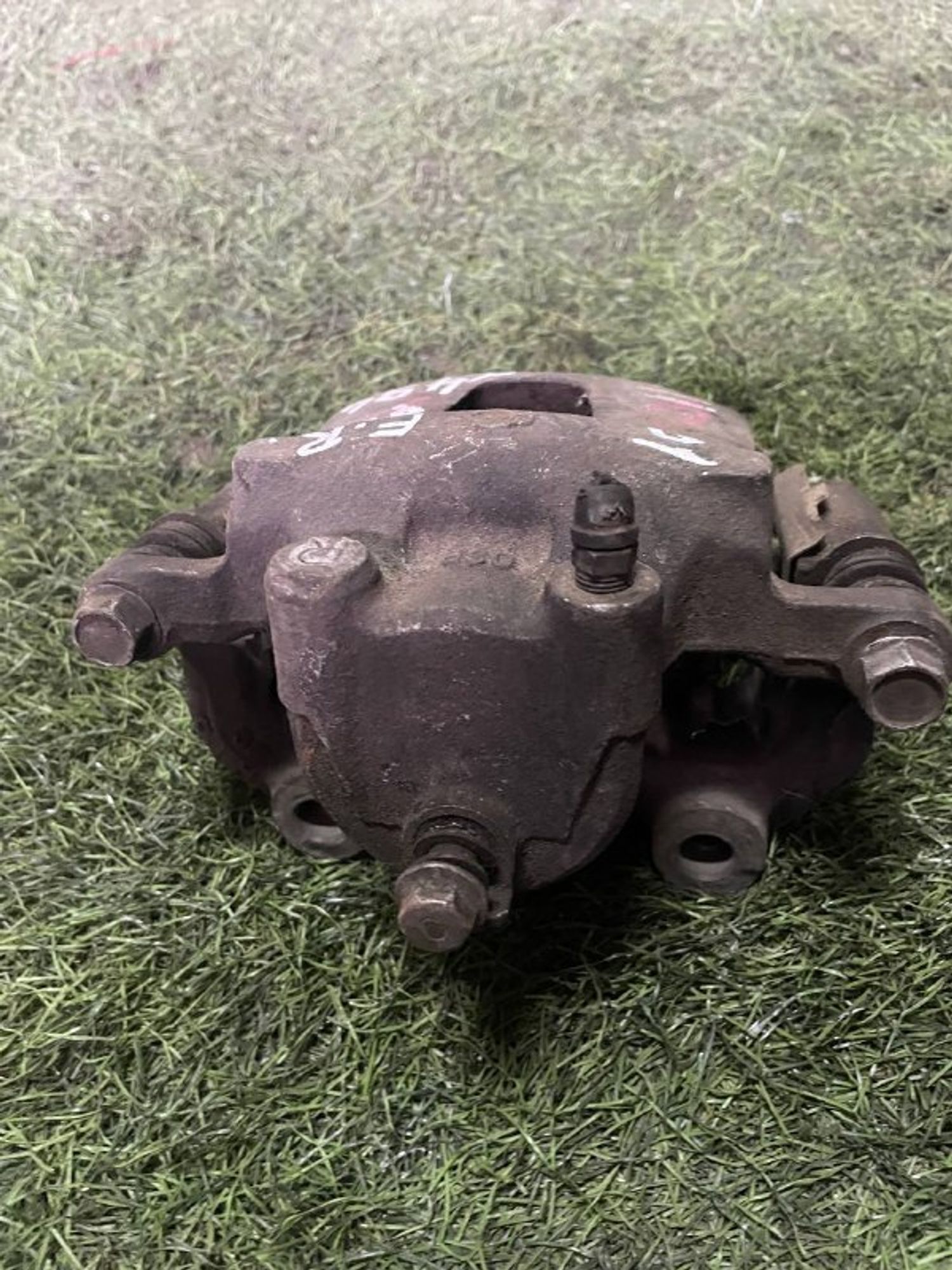 494 Суппорт тормозной передний правый NISSAN PRIMERA P11, 3000 рублей, Невинномысск