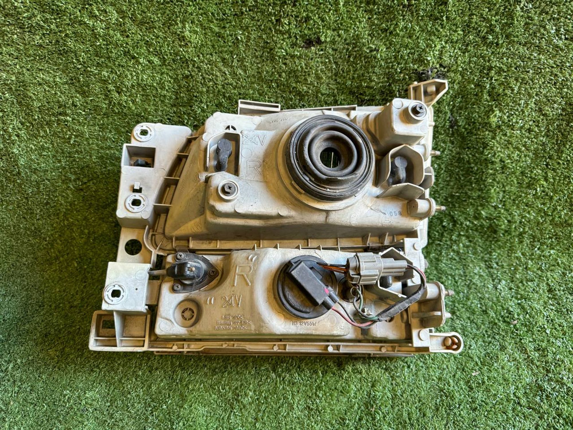 631 фара на NISSAN ELGRAND ATE50, 2500 рублей, Невинномысск