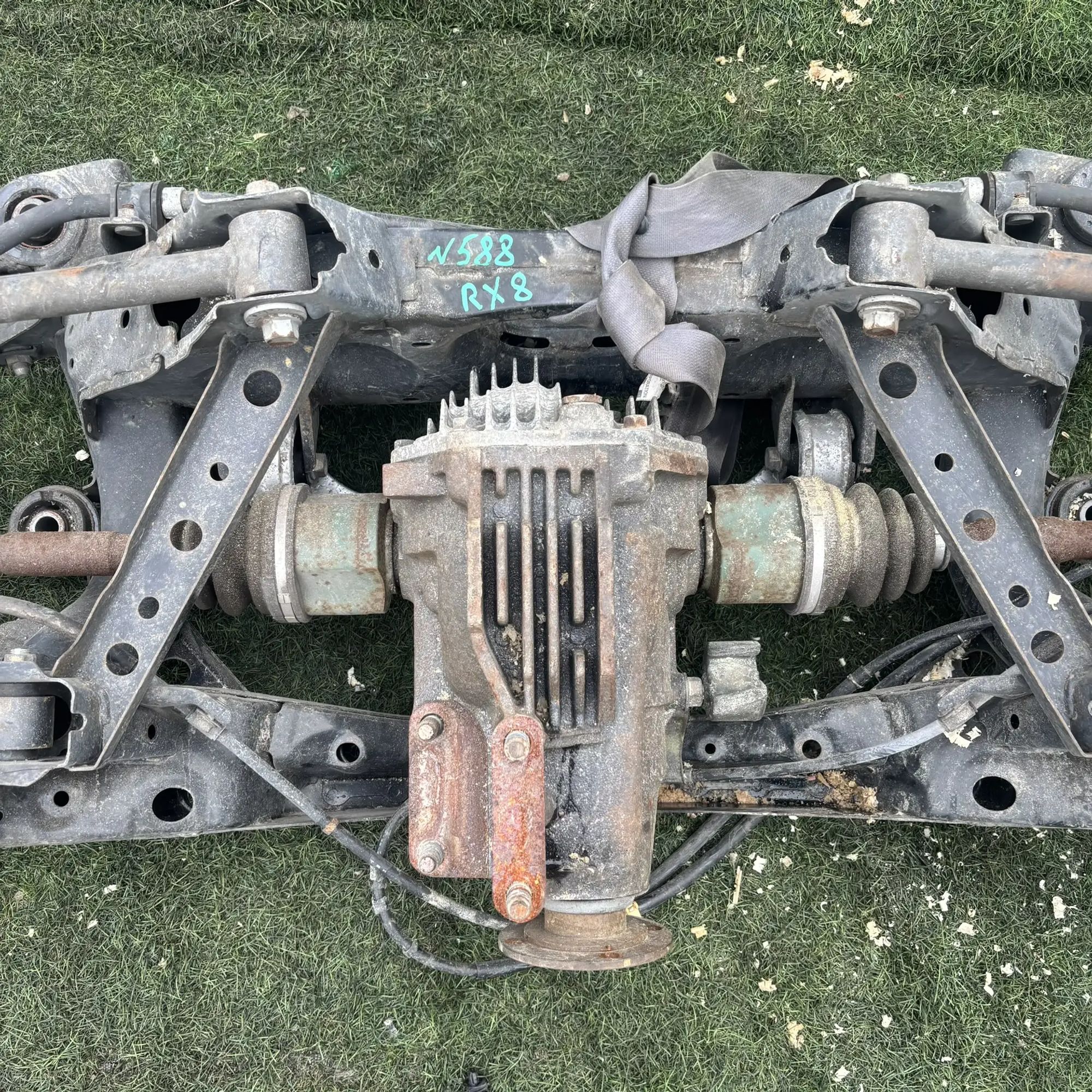 https://ycs.partsauto.market/partsauto-images/thmbs/userImages/772e461030aea93f4dbb6447c0f924d3/part/ec2a30ef-a630-4e99-a403-cf536462627d_1777026876059.jpg