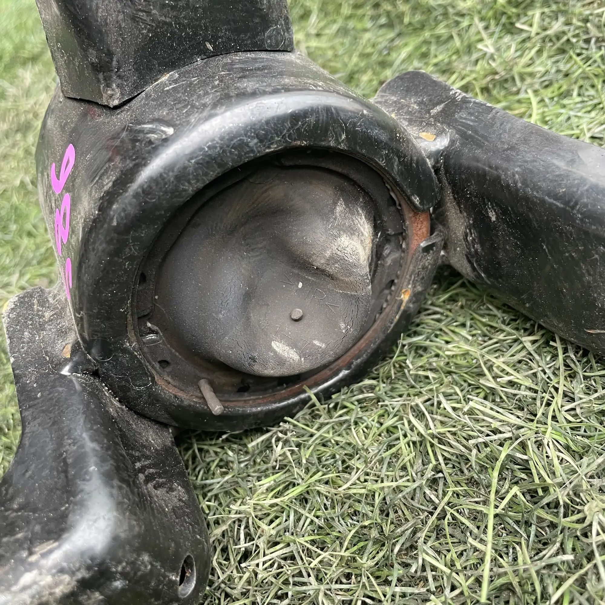 https://ycs.partsauto.market/partsauto-images/thmbs/userImages/772e461030aea93f4dbb6447c0f924d3/part/ec3c1e4b-bae8-4417-bd05-13d0d47f7ade_1779189925795.jpg