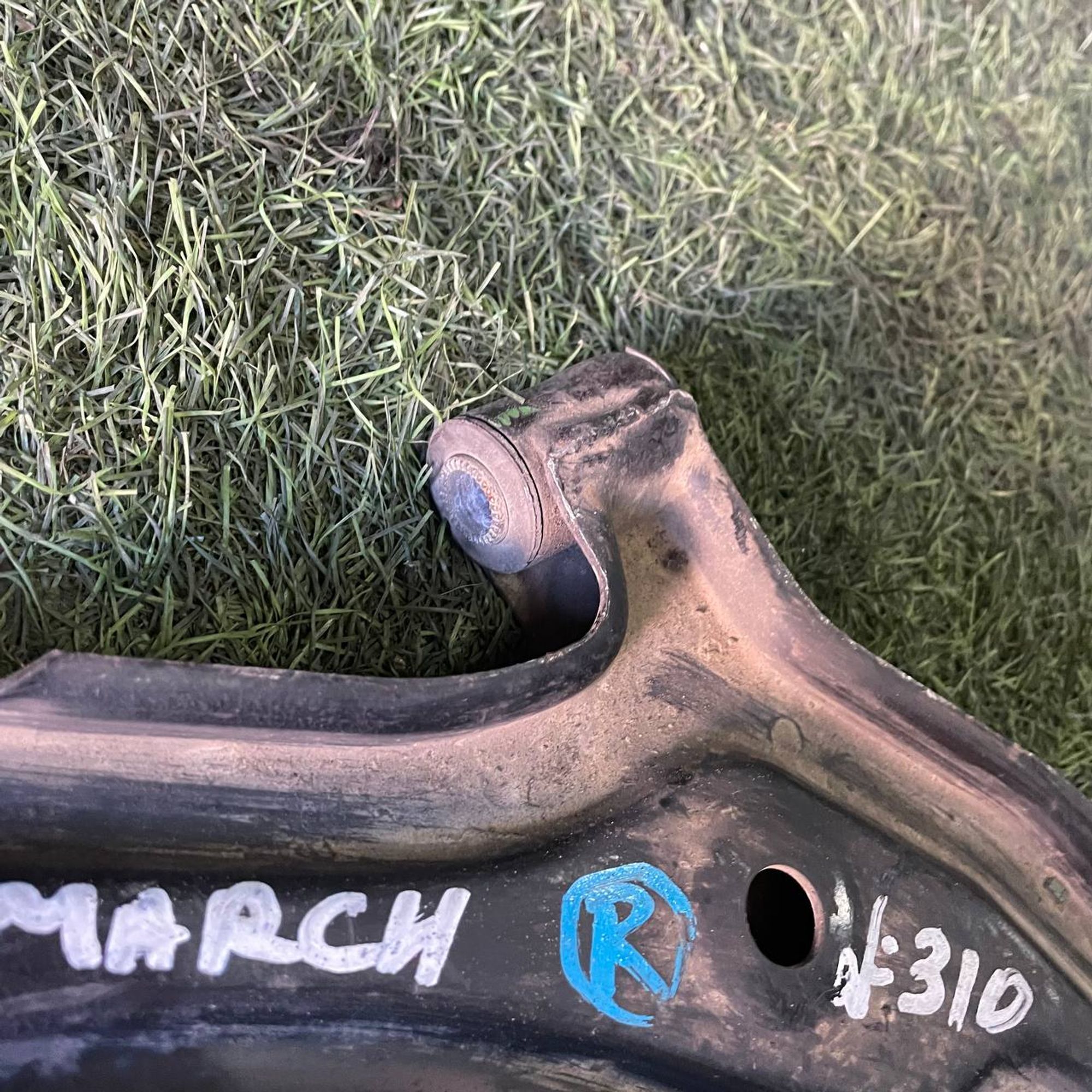 310 Рычаг передний правый нижний NISSAN MARCH K11, 1 рублей, Невинномысск