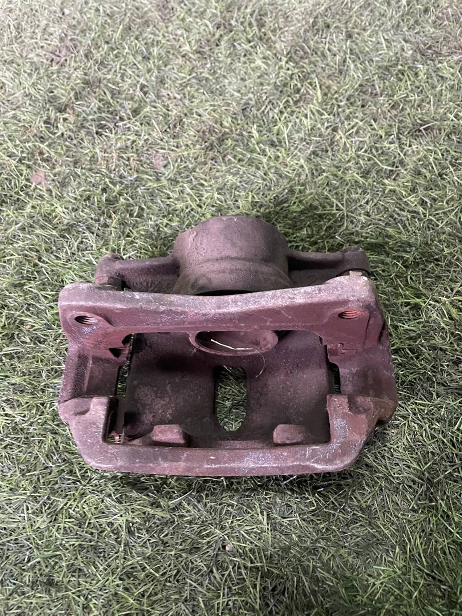 342 Суппорт тормозной передний левый TOYOTA CORONA ST210, 3000 рублей, Невинномысск