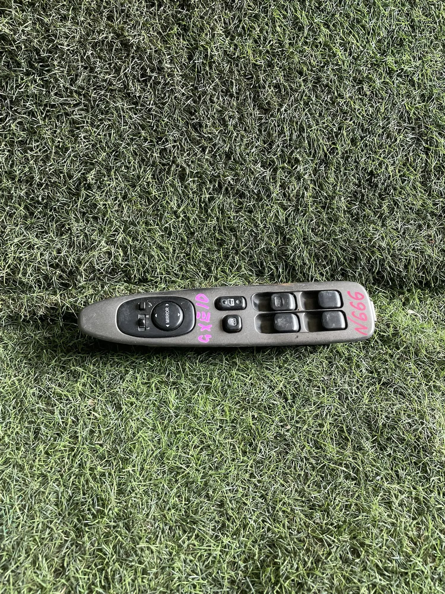 https://ycs.partsauto.market/partsauto-images/thmbs/userImages/772e461030aea93f4dbb6447c0f924d3/part/ec890294-e35d-482f-bf2d-d611b1ac5567_1778674990041.jpg
