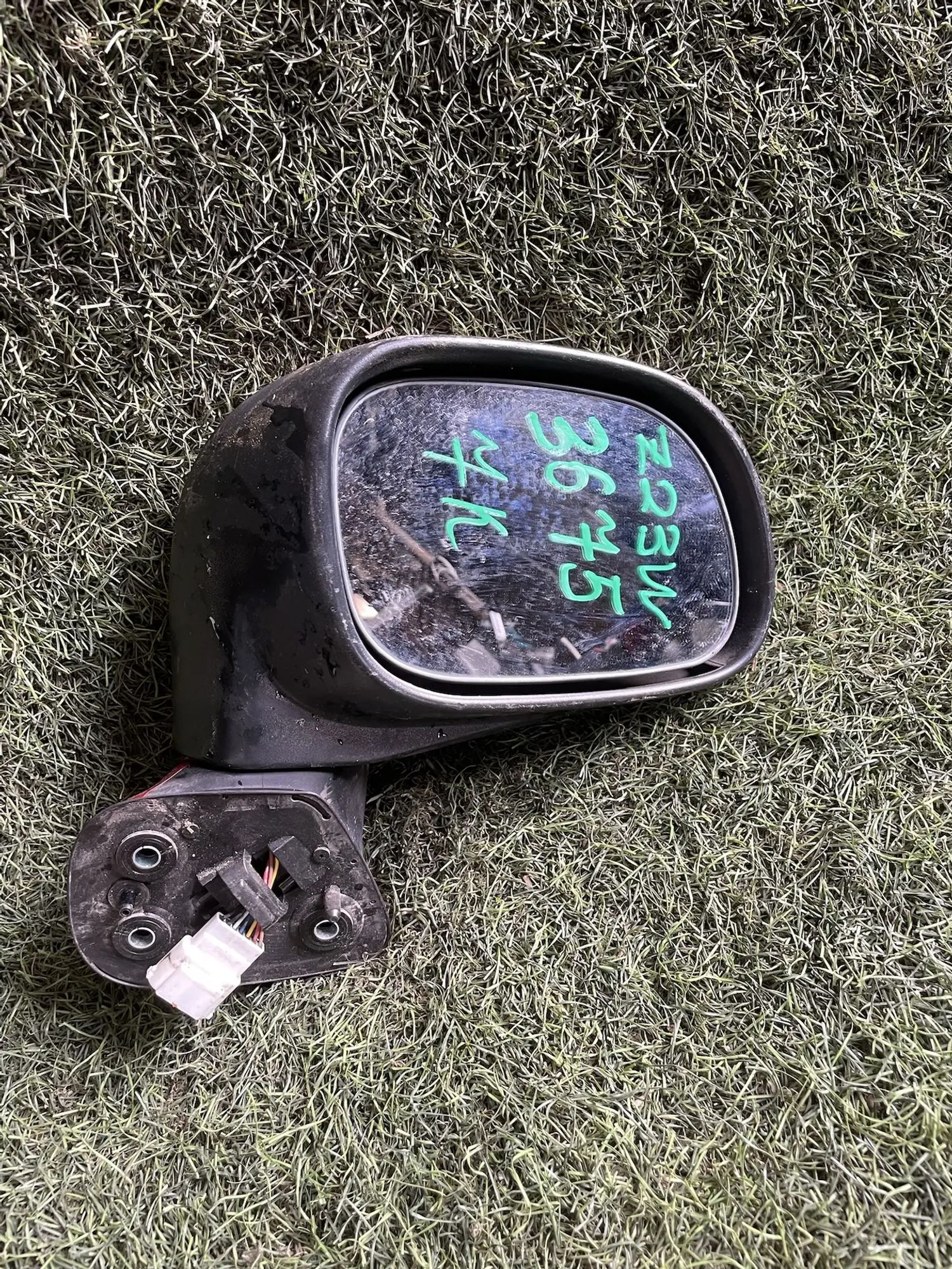 https://ycs.partsauto.market/partsauto-images/thmbs/userImages/772e461030aea93f4dbb6447c0f924d3/part/ecb35c55-af82-4de1-9ca1-47fd7e19c009_1778664167581.jpg