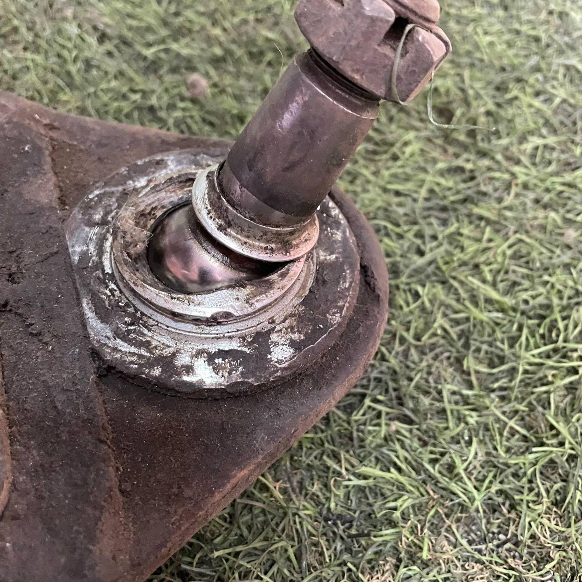 165 Рычаг передний левый верхний ISUZU ELF, 6000 рублей, Невинномысск