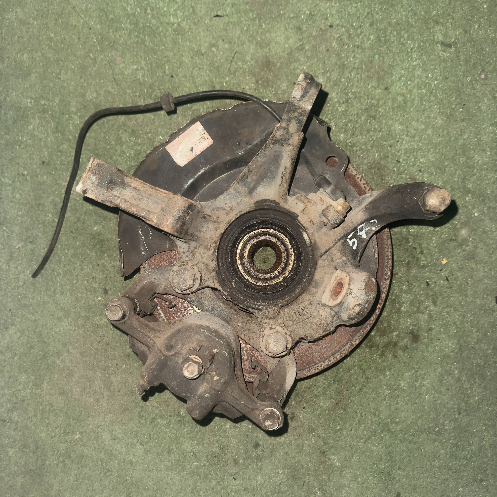 572 Ступица передняя правая NISSAN WINGROAD W11, 7500 рублей, Невинномысск