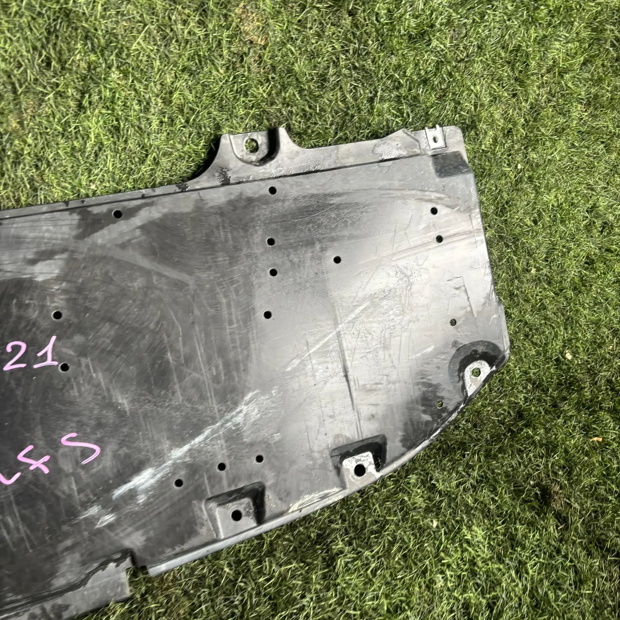 https://ycs.partsauto.market/partsauto-images/thmbs/userImages/772e461030aea93f4dbb6447c0f924d3/part/edc23025-2ce8-44a9-acdb-57af4589217b_1777292762317.jpg