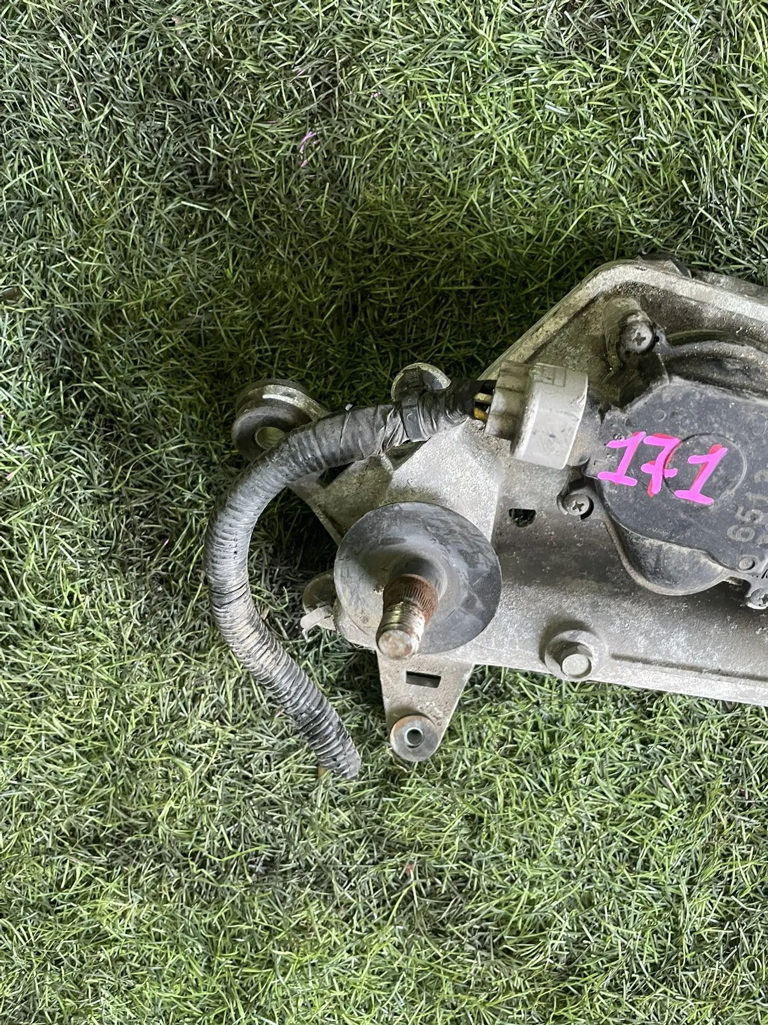 https://ycs.partsauto.market/partsauto-images/thmbs/userImages/772e461030aea93f4dbb6447c0f924d3/part/eddfb9b3-b302-451f-a762-eff93db25b3c_1775724558295.jpg
