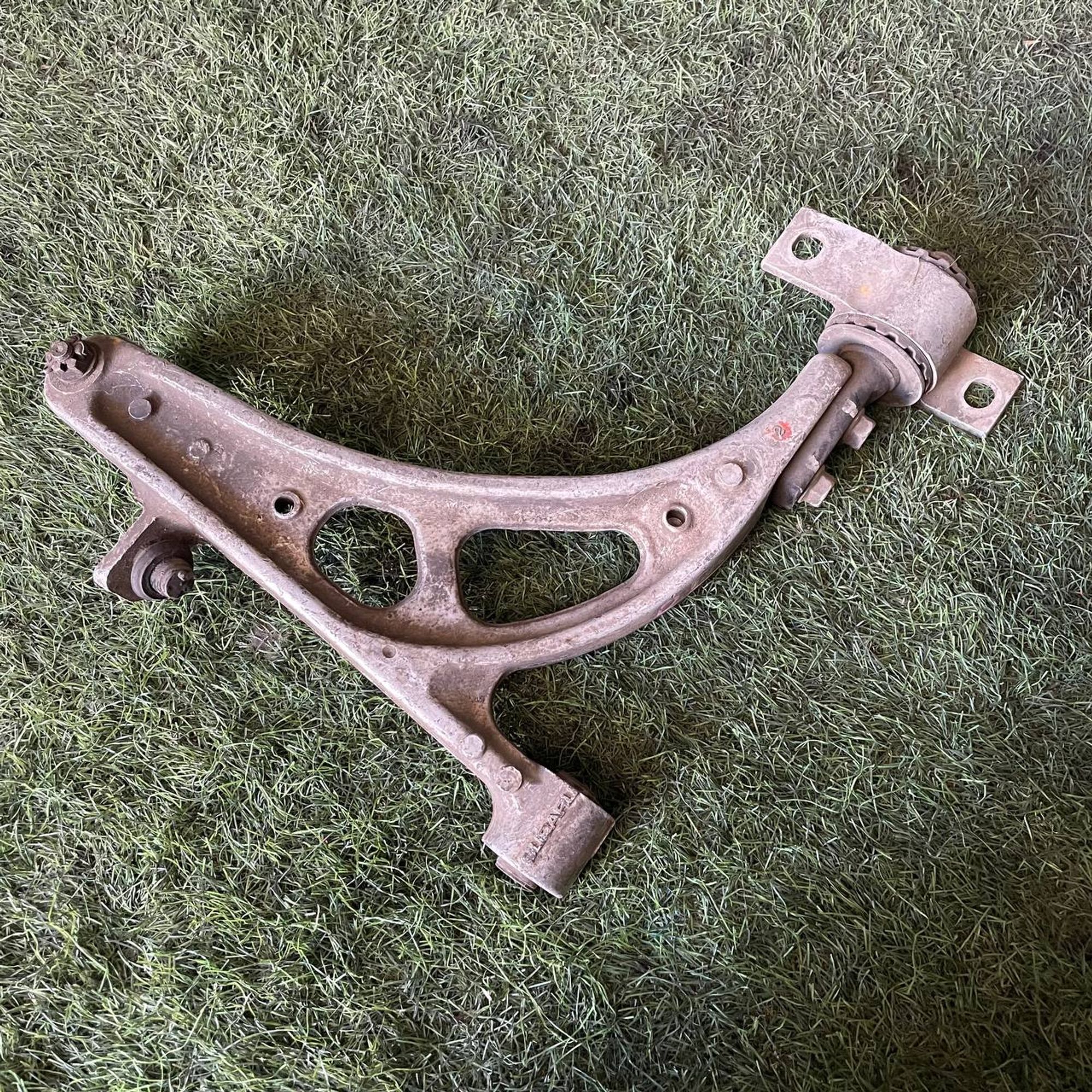 374 Рычаг передний левый нижний SUBARU LEGACY BH5, 4500 рублей, Невинномысск